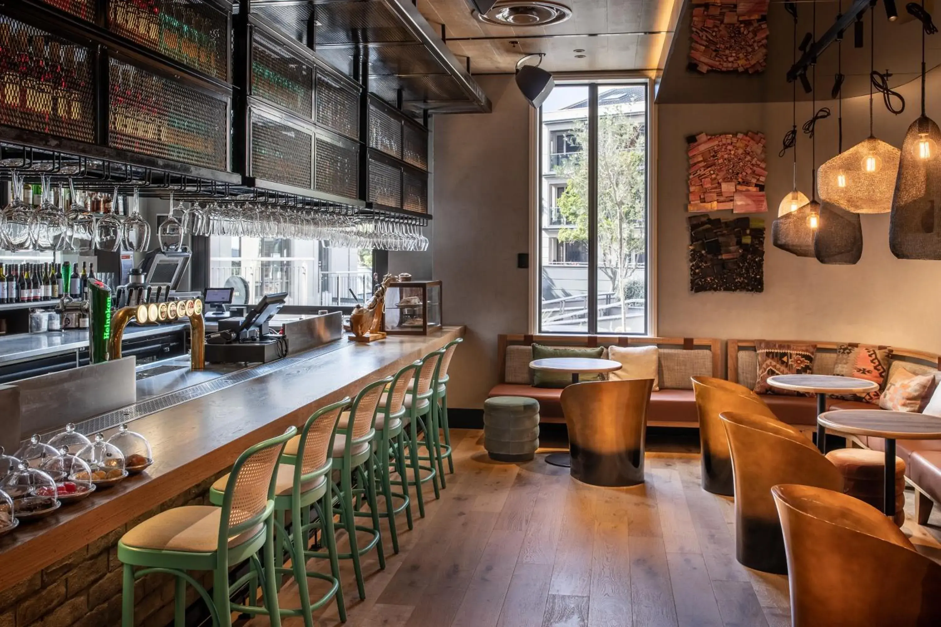 Restaurant/places to eat in QT Auckland Restaurant/places to eat in QT Auckland