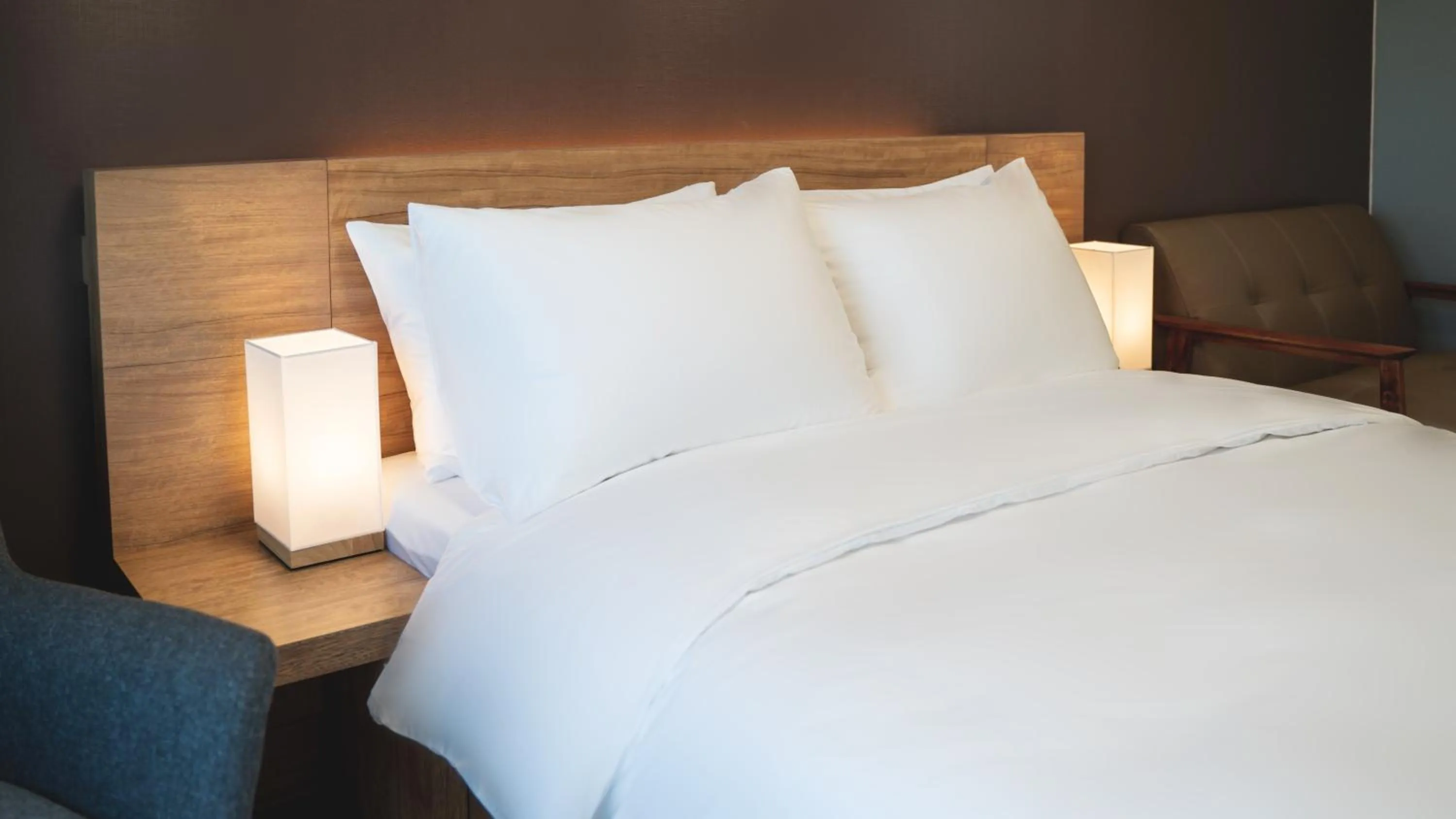 Bed in Marinabay Sokcho