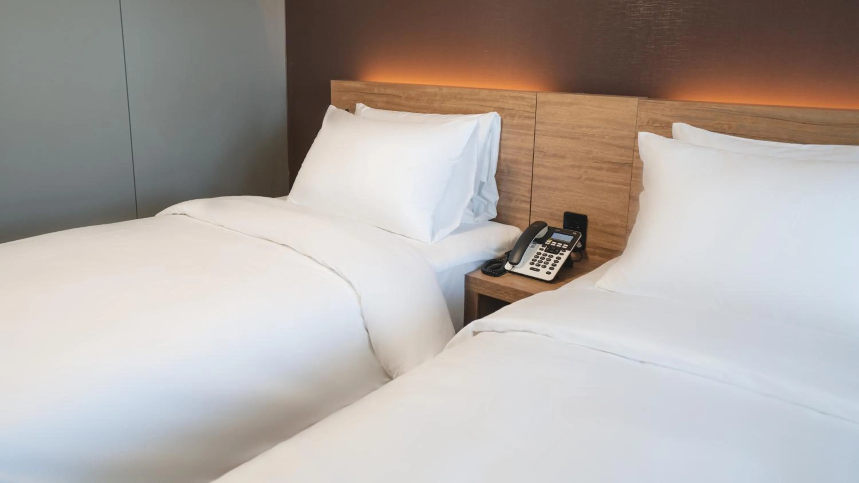 Bed in Marinabay Sokcho