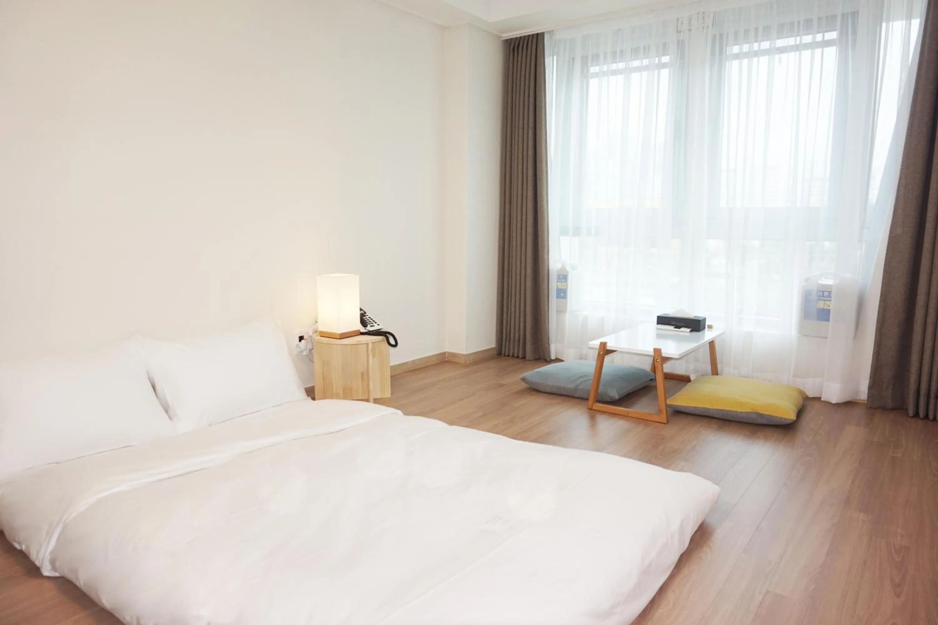 Bed in Marinabay Sokcho