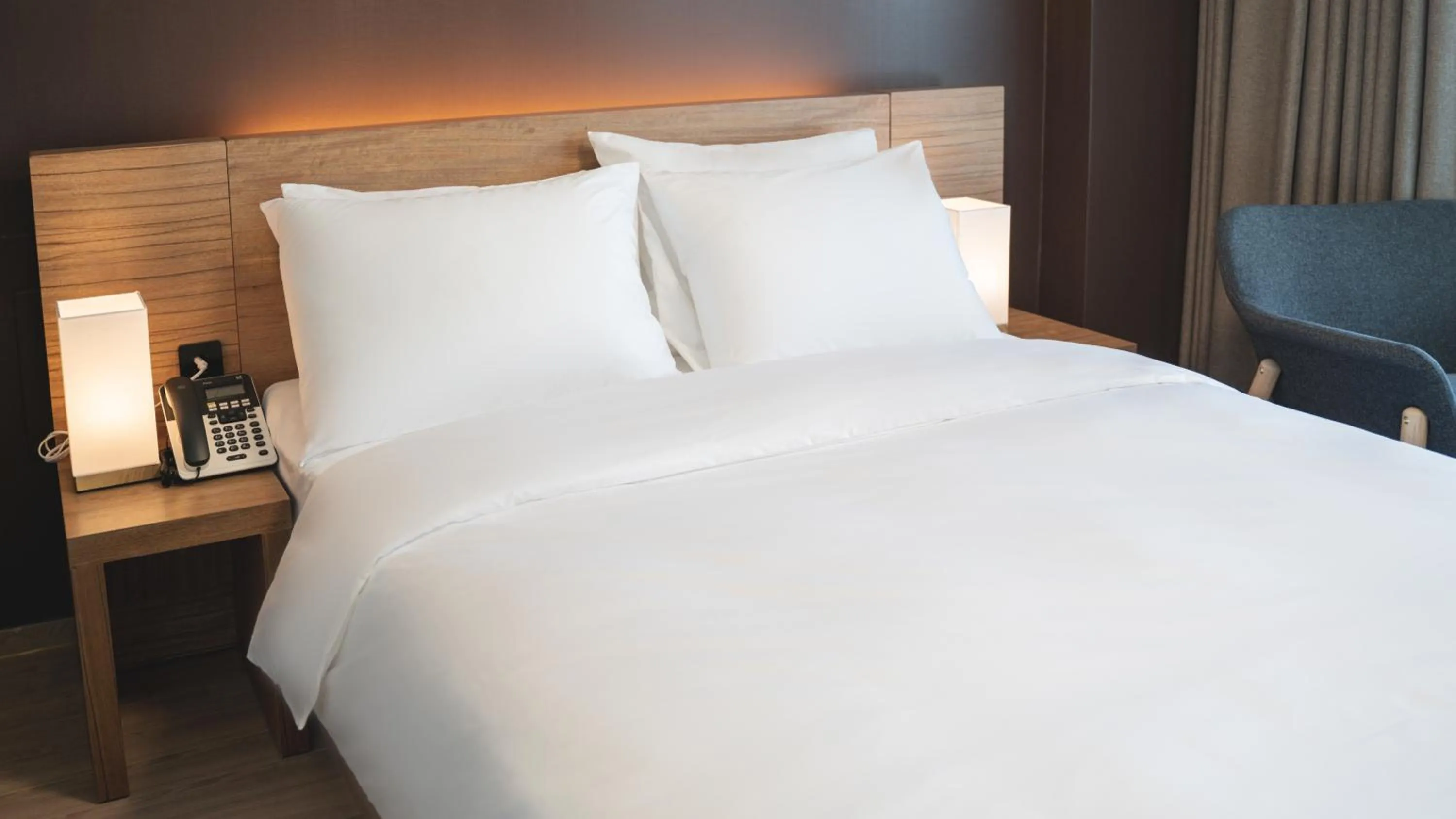 Bed in Marinabay Sokcho