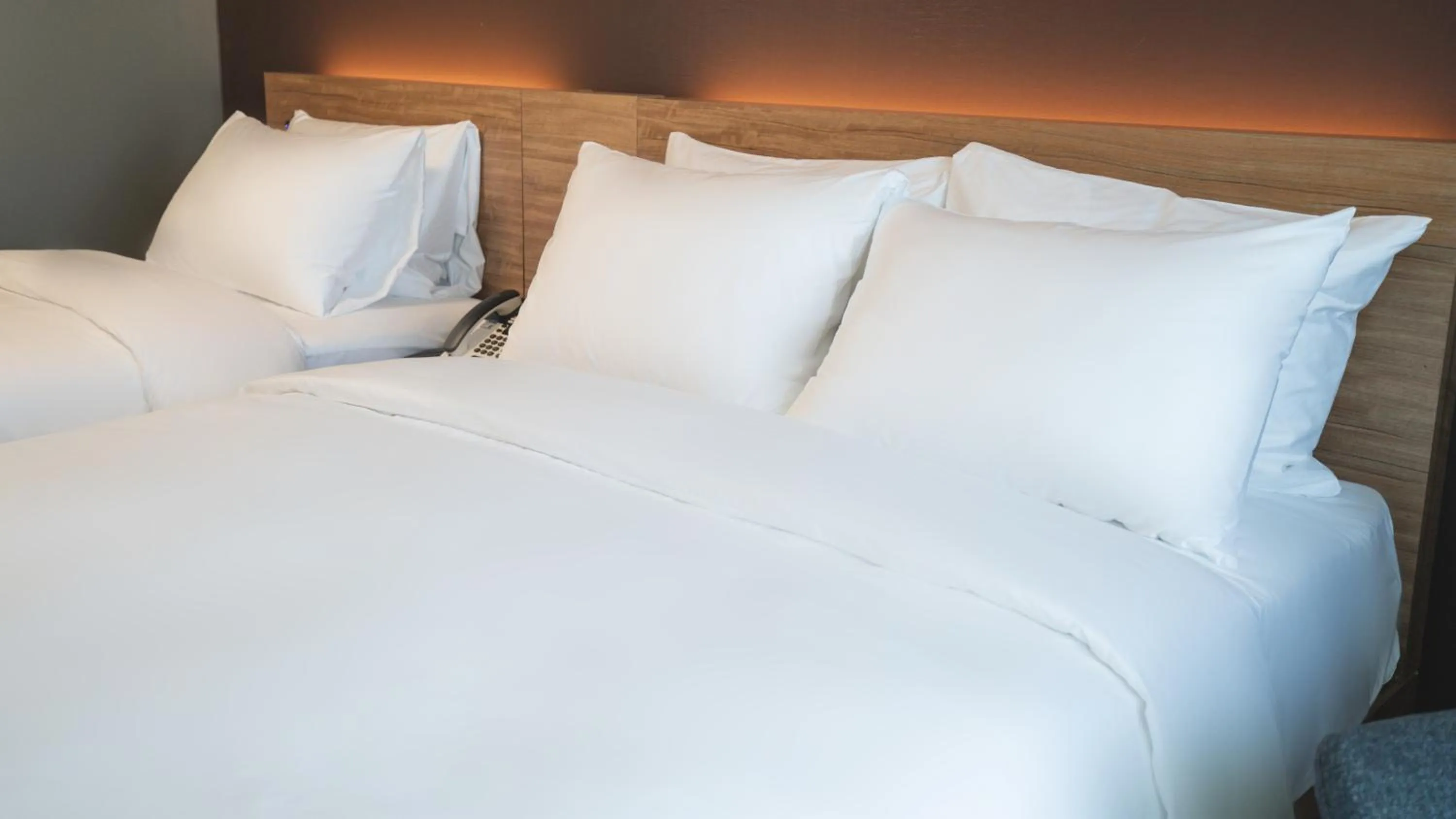 Bed in Marinabay Sokcho