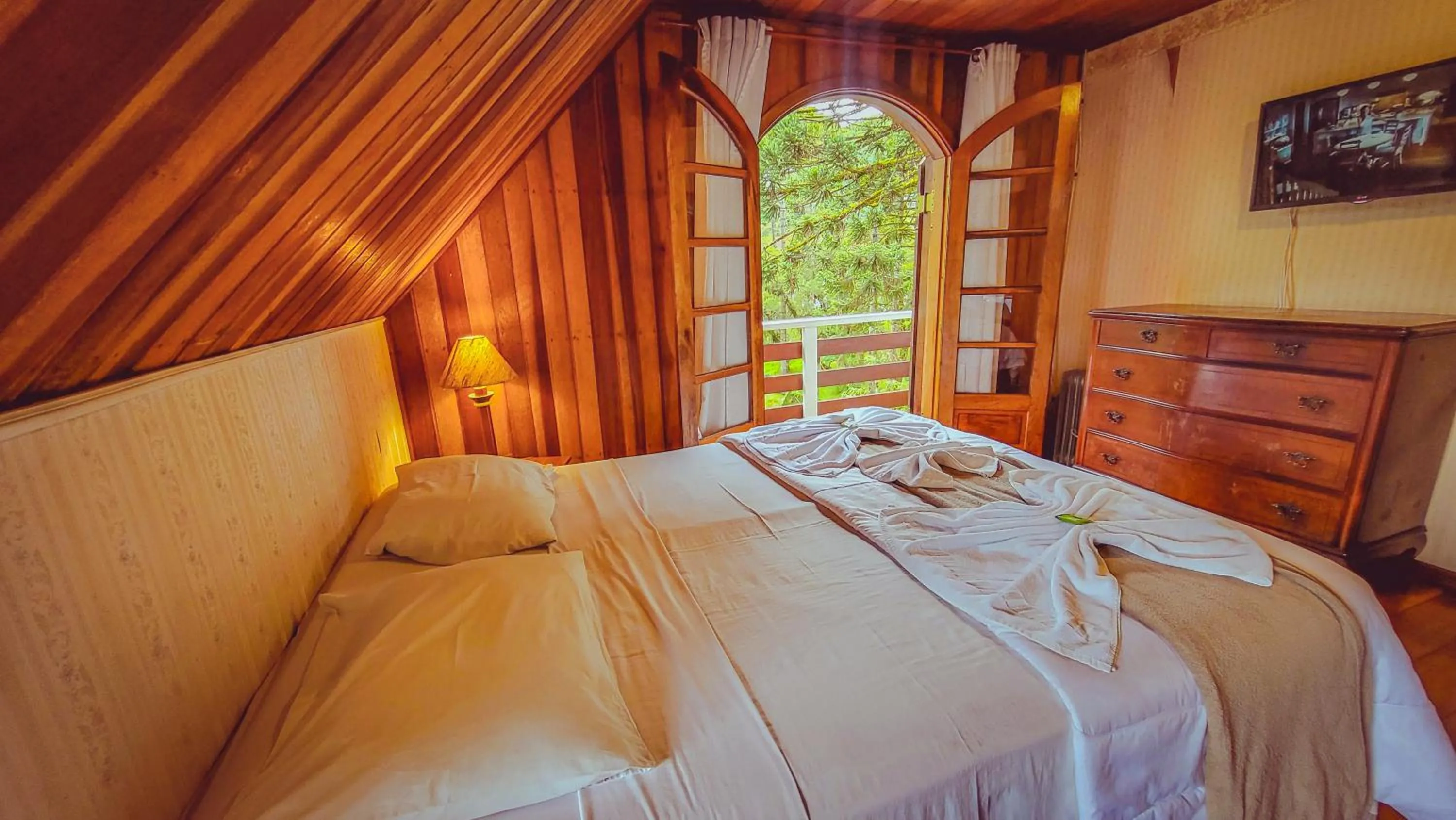 Day, Bed in Pousada Atalaia Capivari