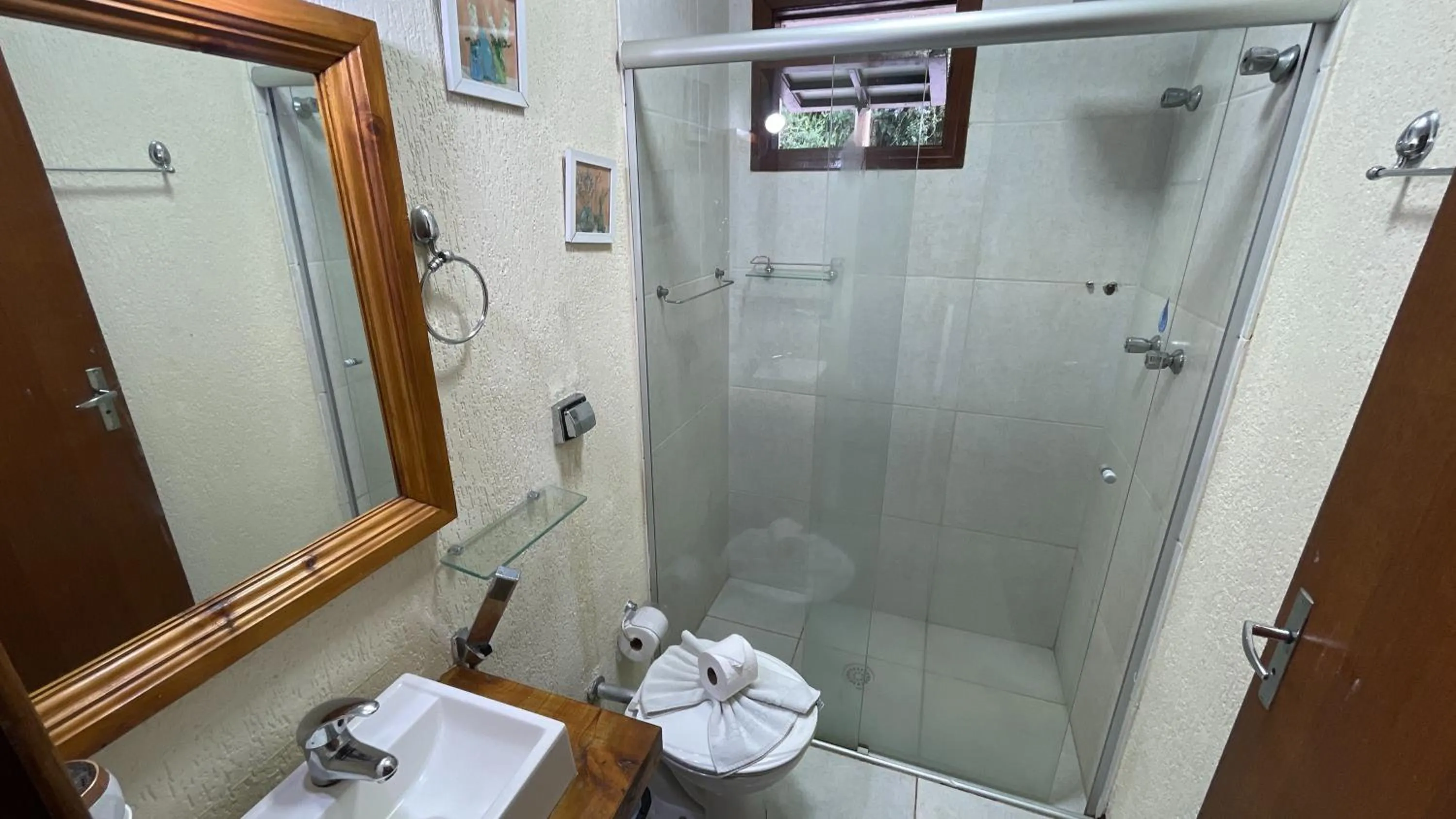 Bathroom in Pousada Atalaia Capivari