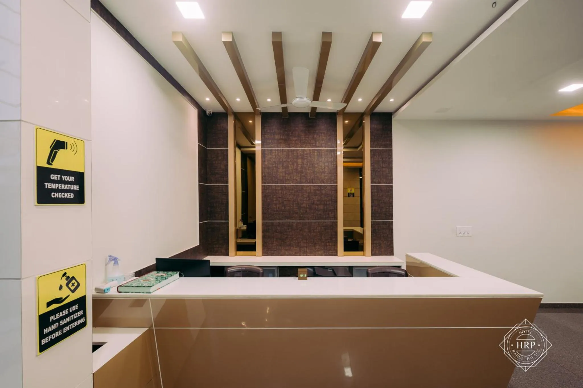 Lobby or reception in Hotel Rahul Palace Belgaum