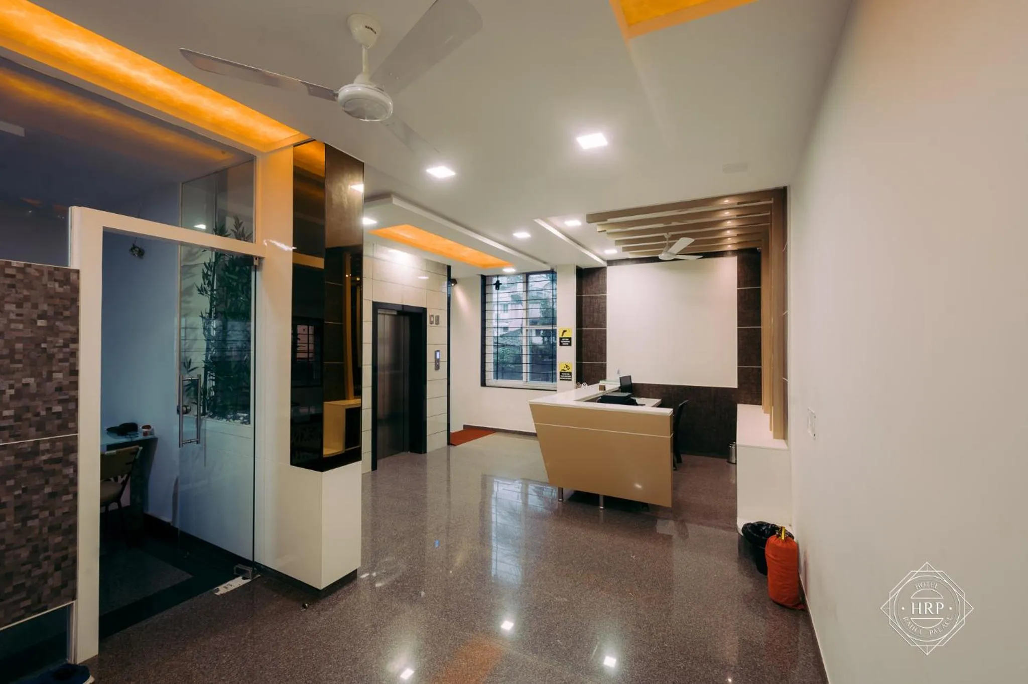 Facade/entrance in Hotel Rahul Palace Belgaum