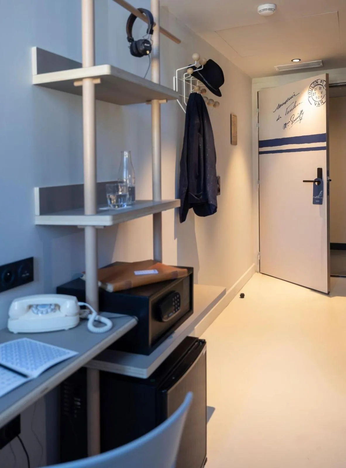 Bedroom in L'Eautel Toulon Centre Port