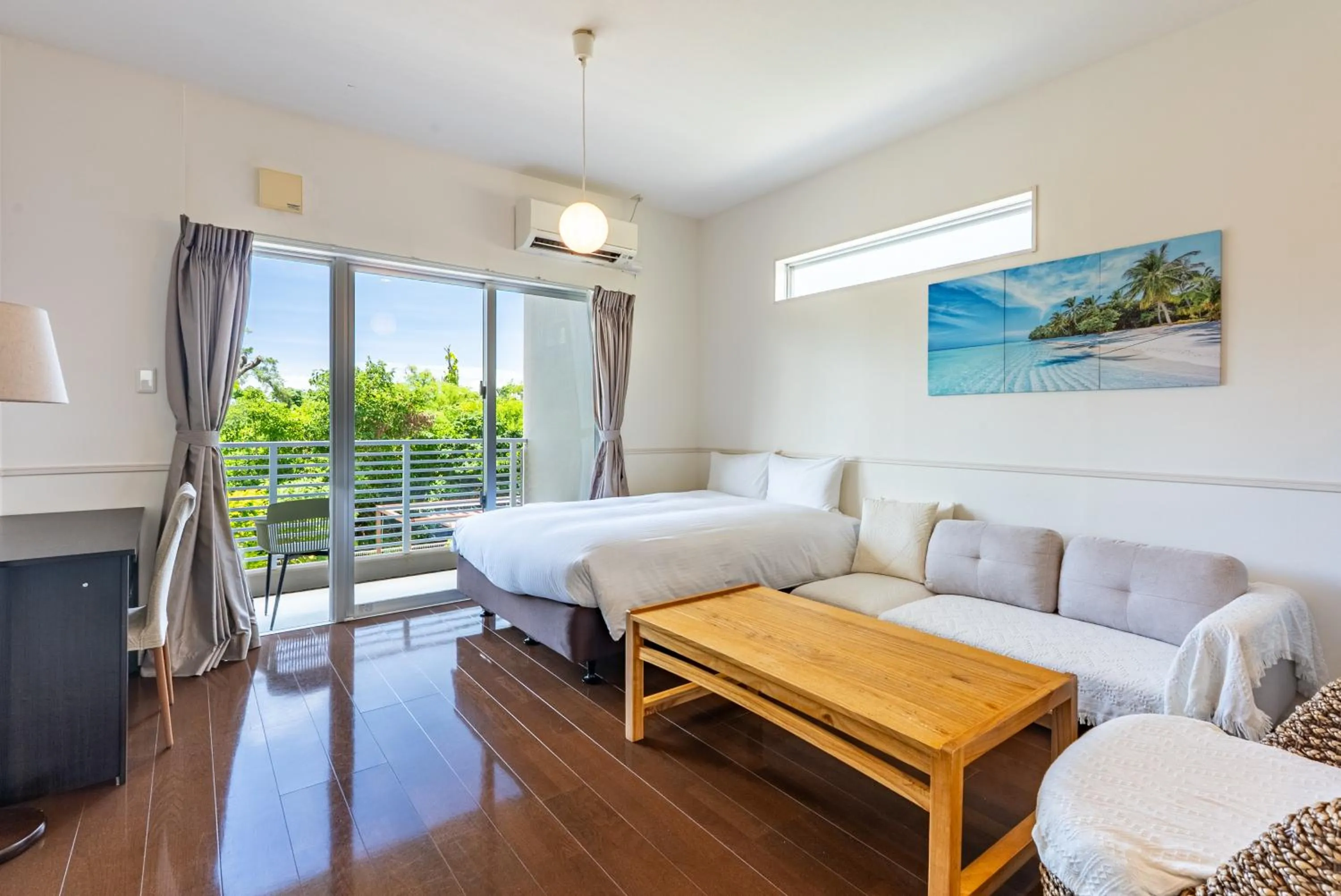 Bed in Odysis Onna Resort Hotel