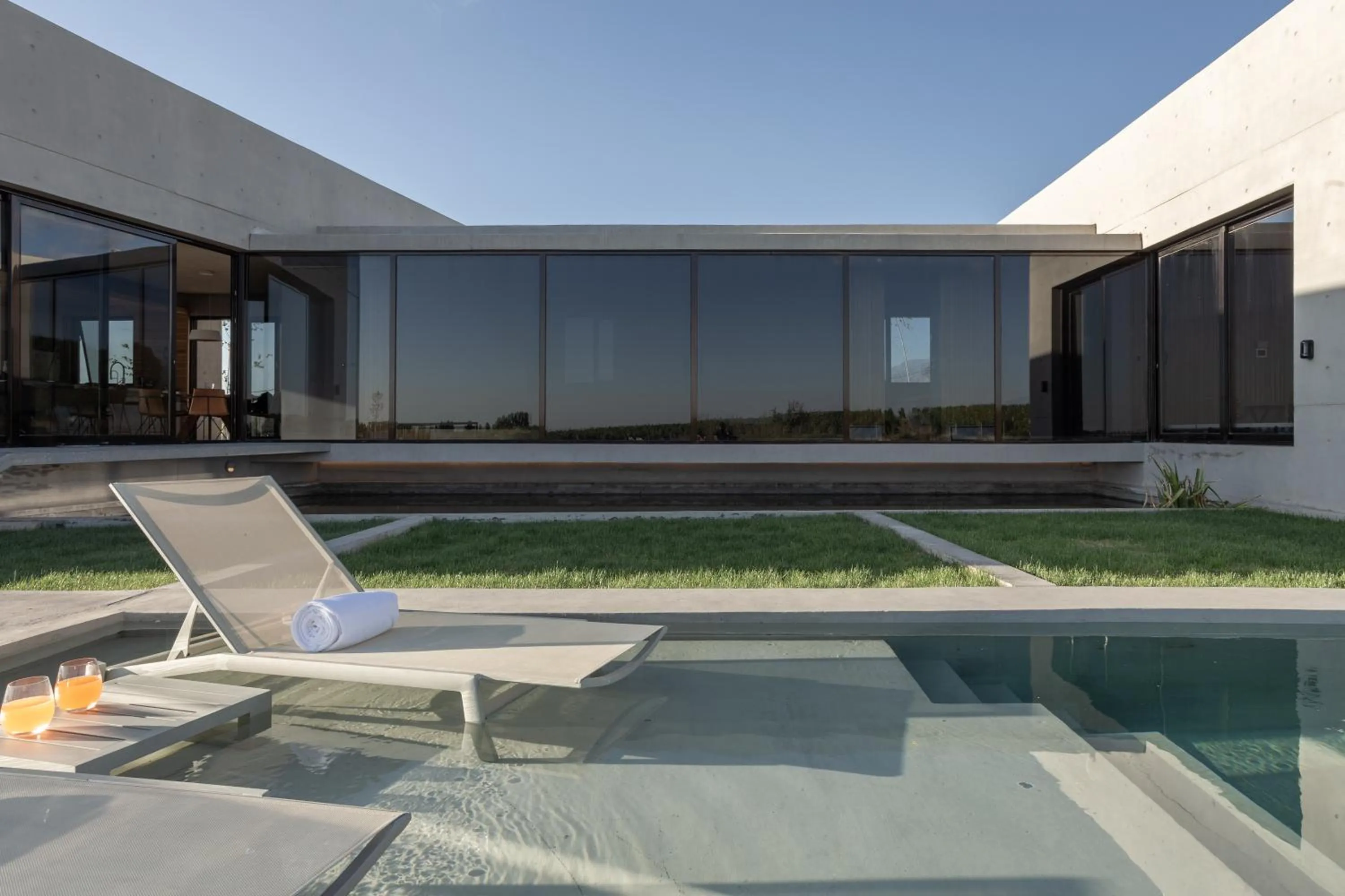 Swimming pool in Casa de Uco Vineyards and Wine Resort