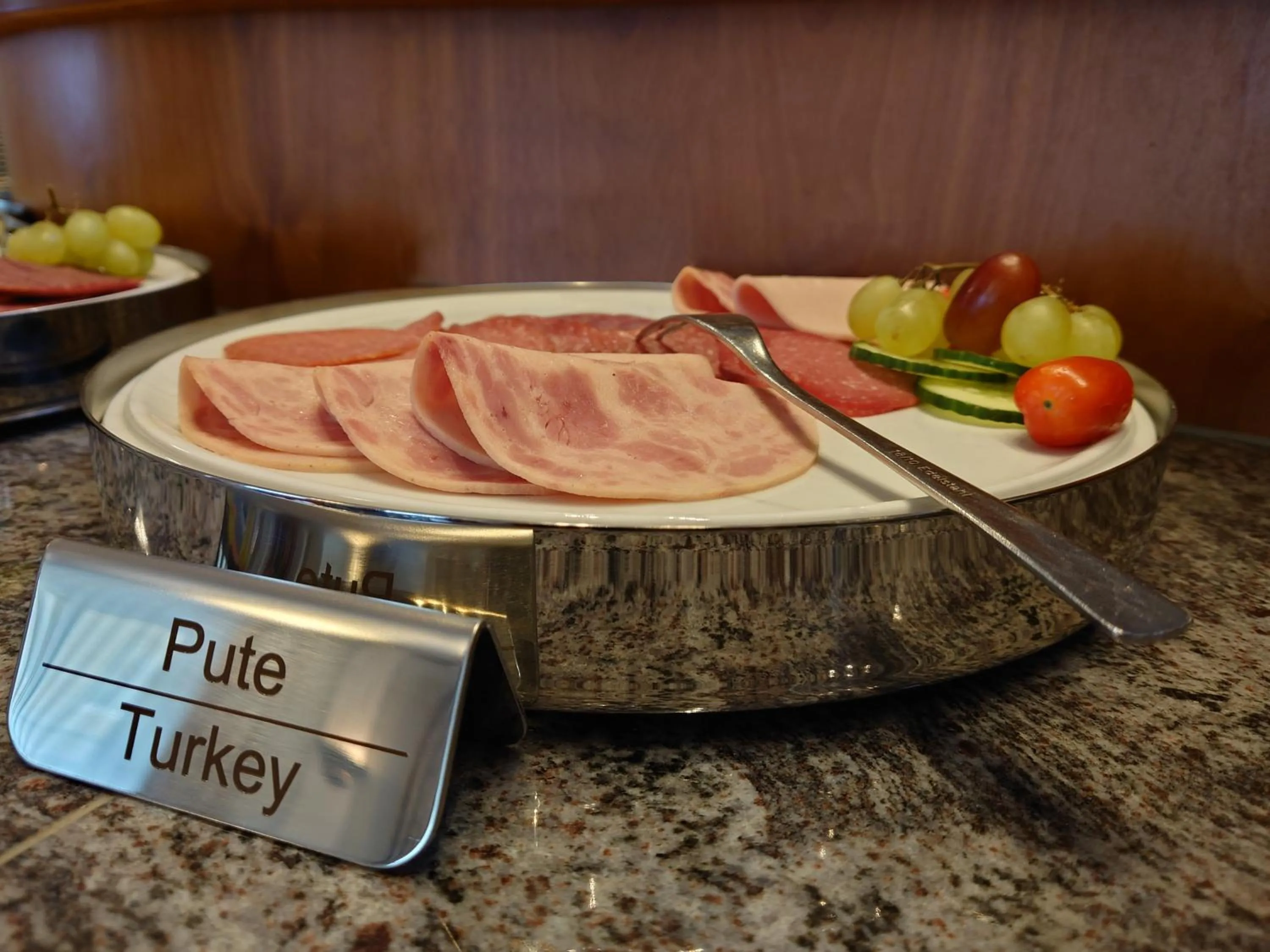 The KRAL - Business Hotel & Serviced Apartments