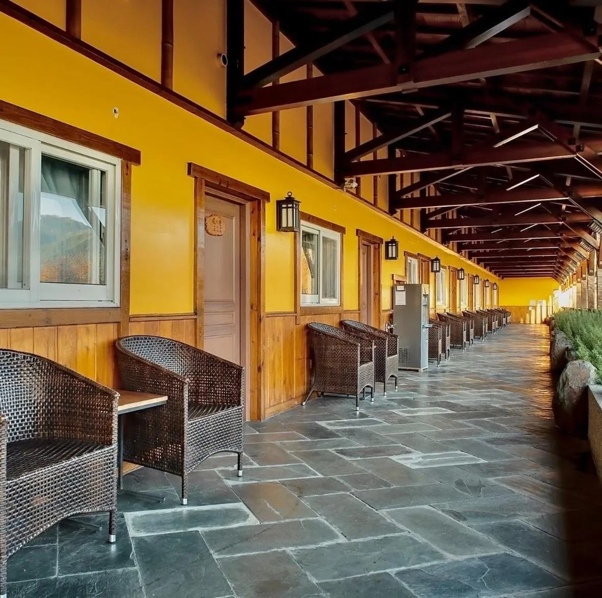 Dragon Manor Resort