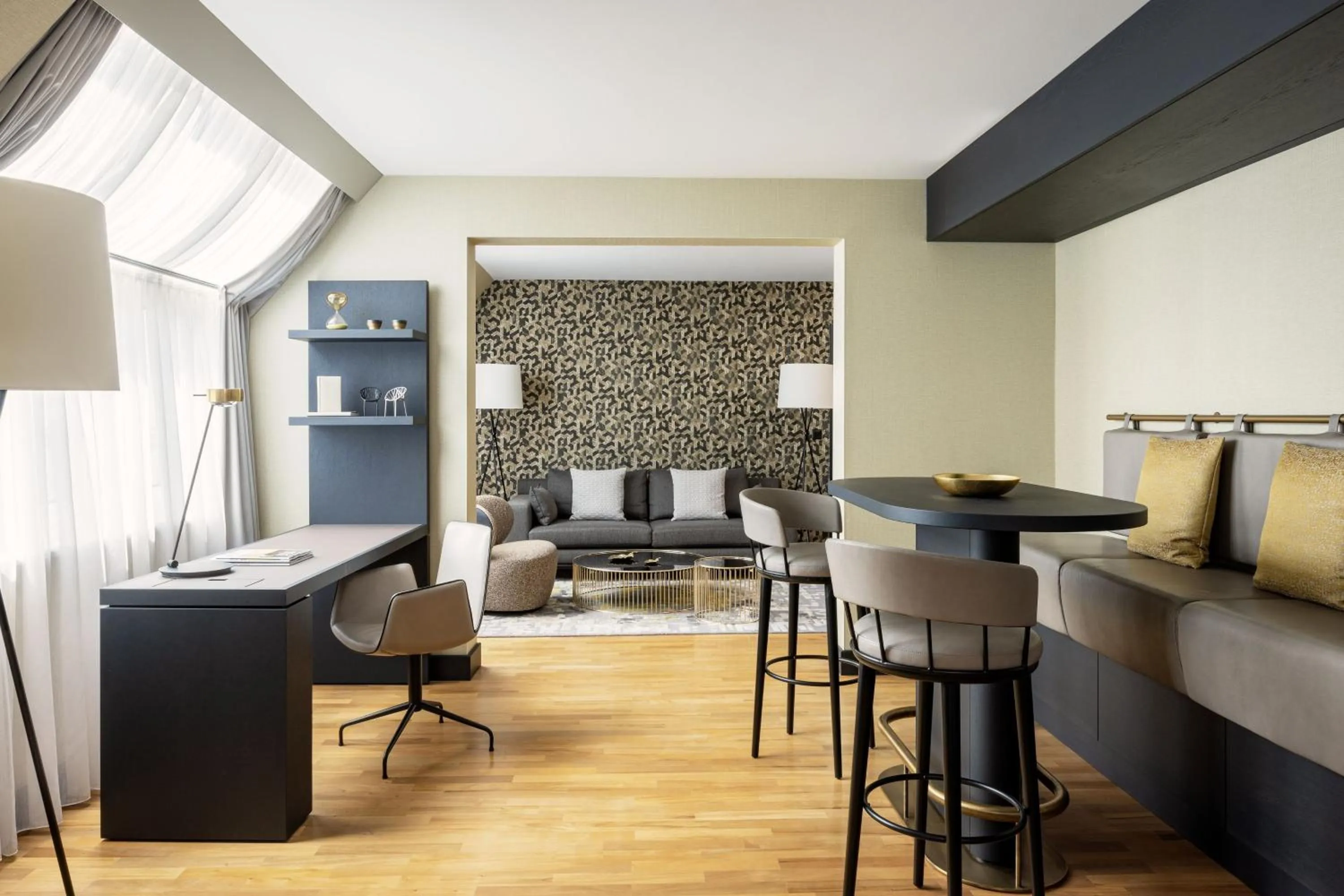 Living room in Basel Marriott Hotel