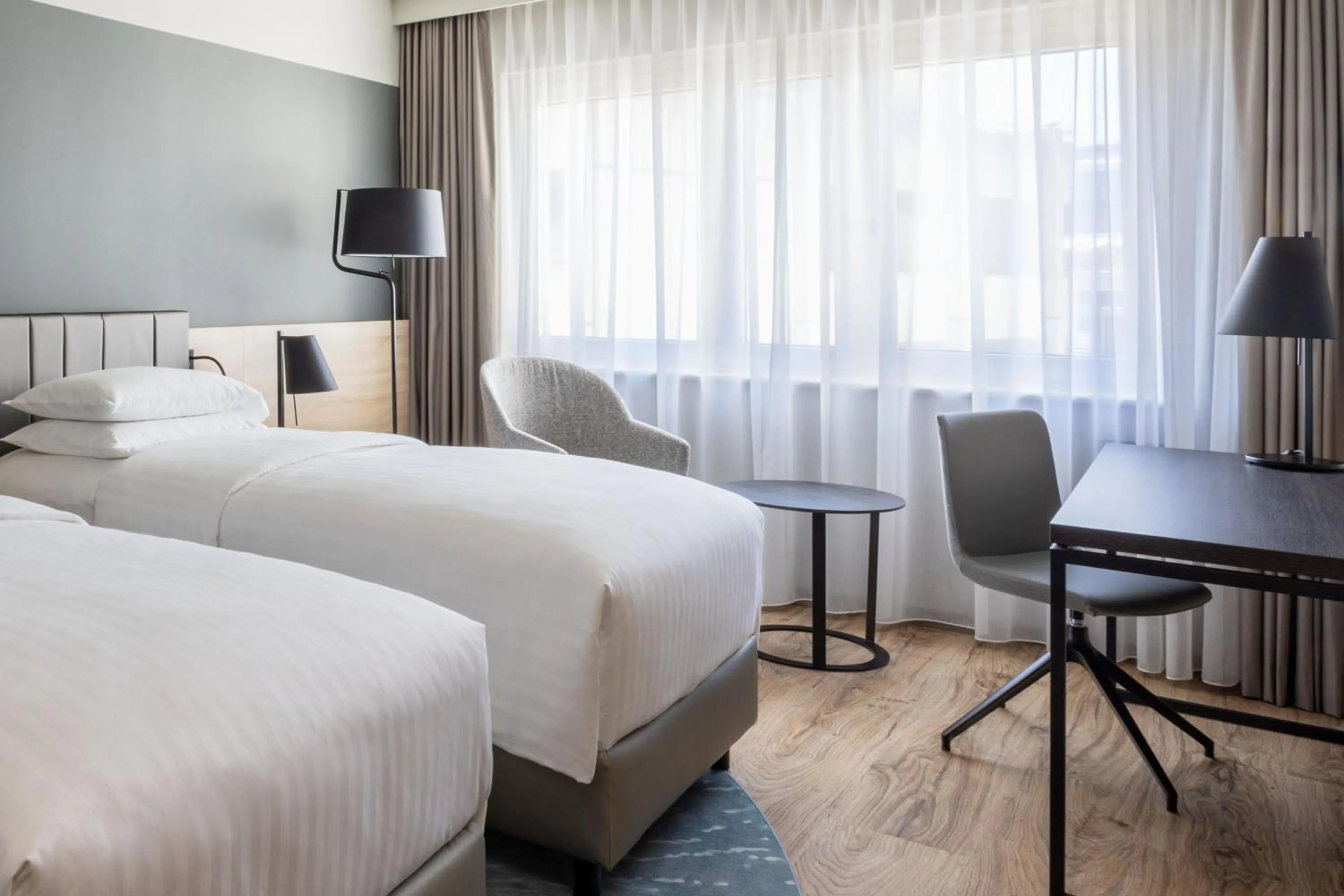 Photo of the whole room, Bed in Basel Marriott Hotel