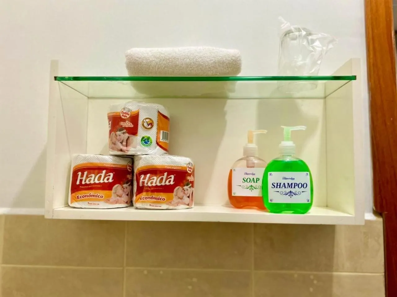 Bathroom in Hotel Los Algarrobos