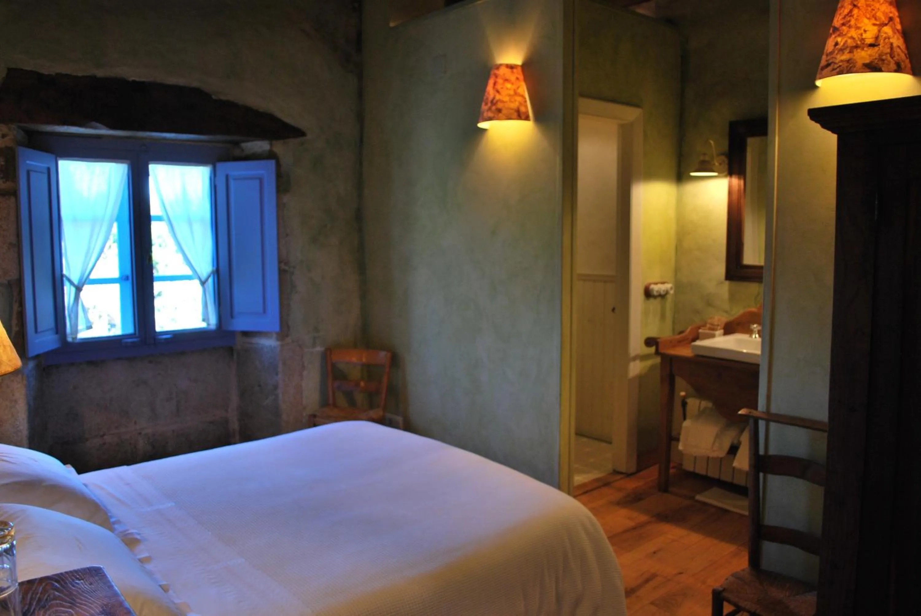 Day, Bed in Casa do Castelo de Andrade