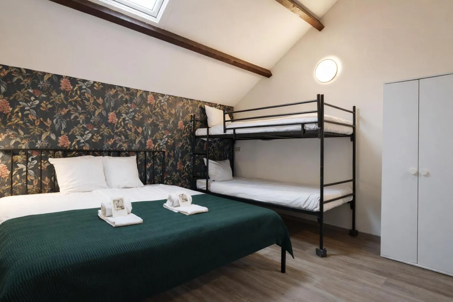 Bed in King's Inn City Hostel Alkmaar