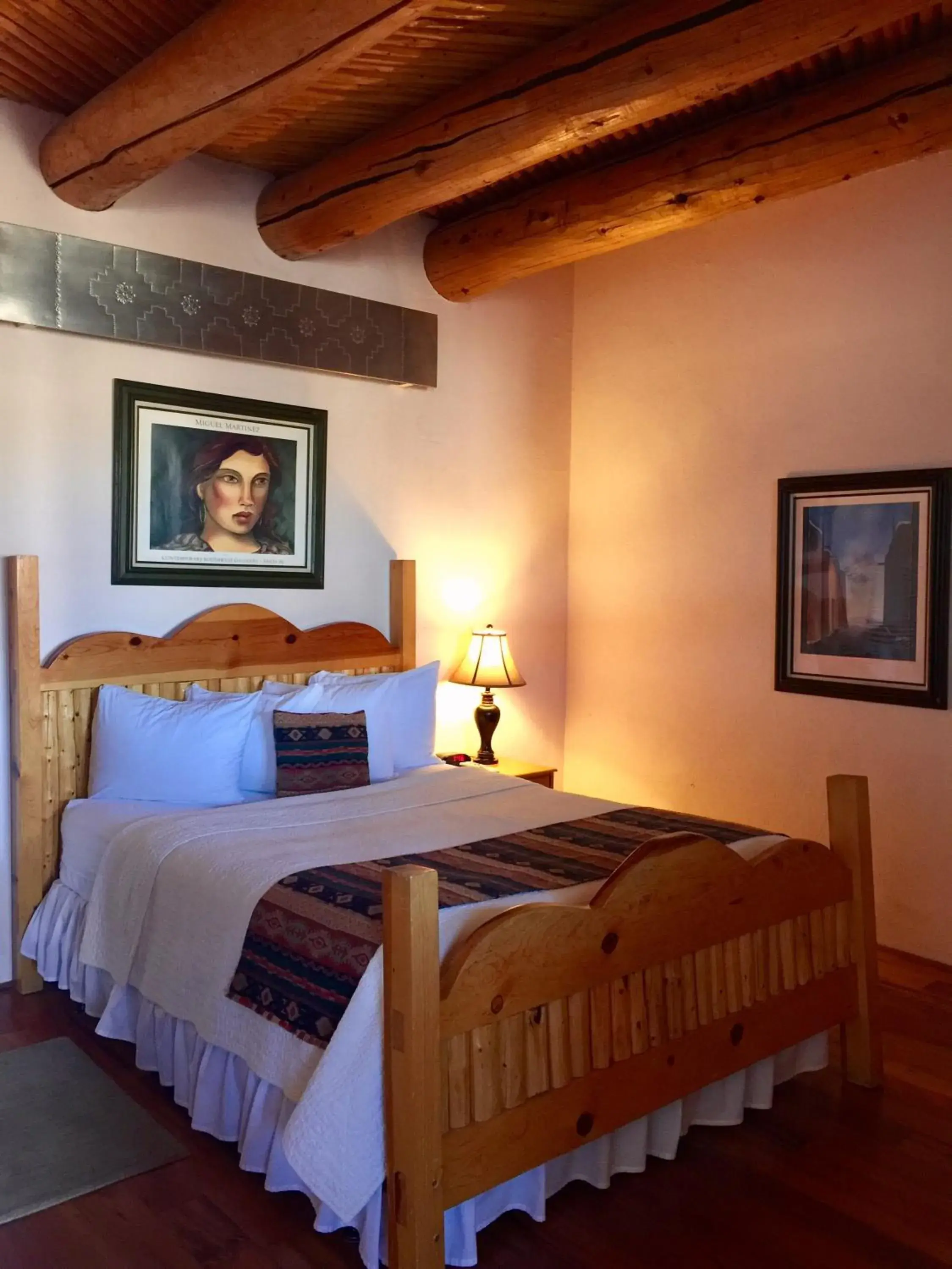 Duplex Suite in Guadalupe Inn Duplex Suite in Guadalupe Inn