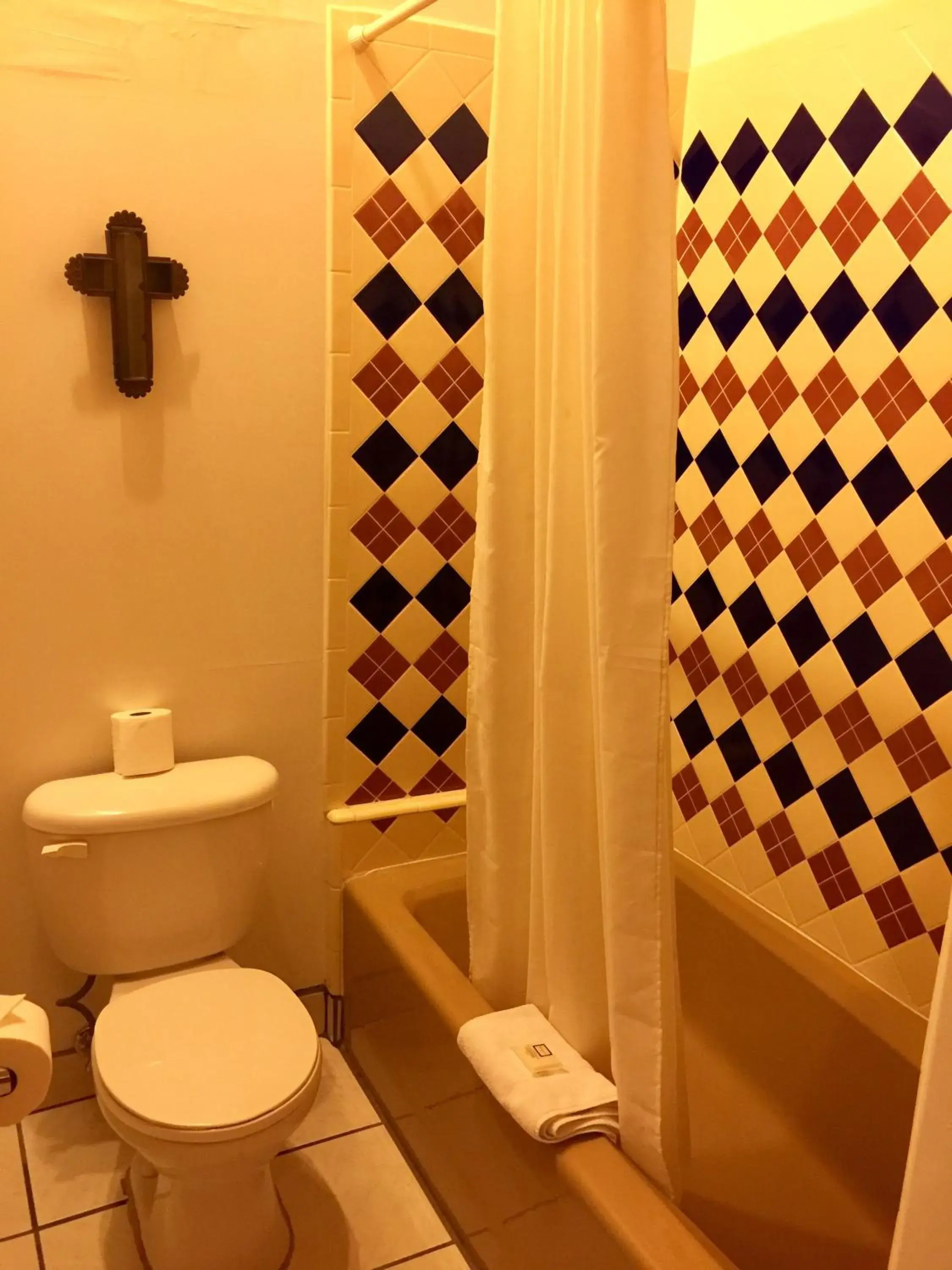 Comfort Single Room in Guadalupe Inn Comfort Single Room in Guadalupe Inn