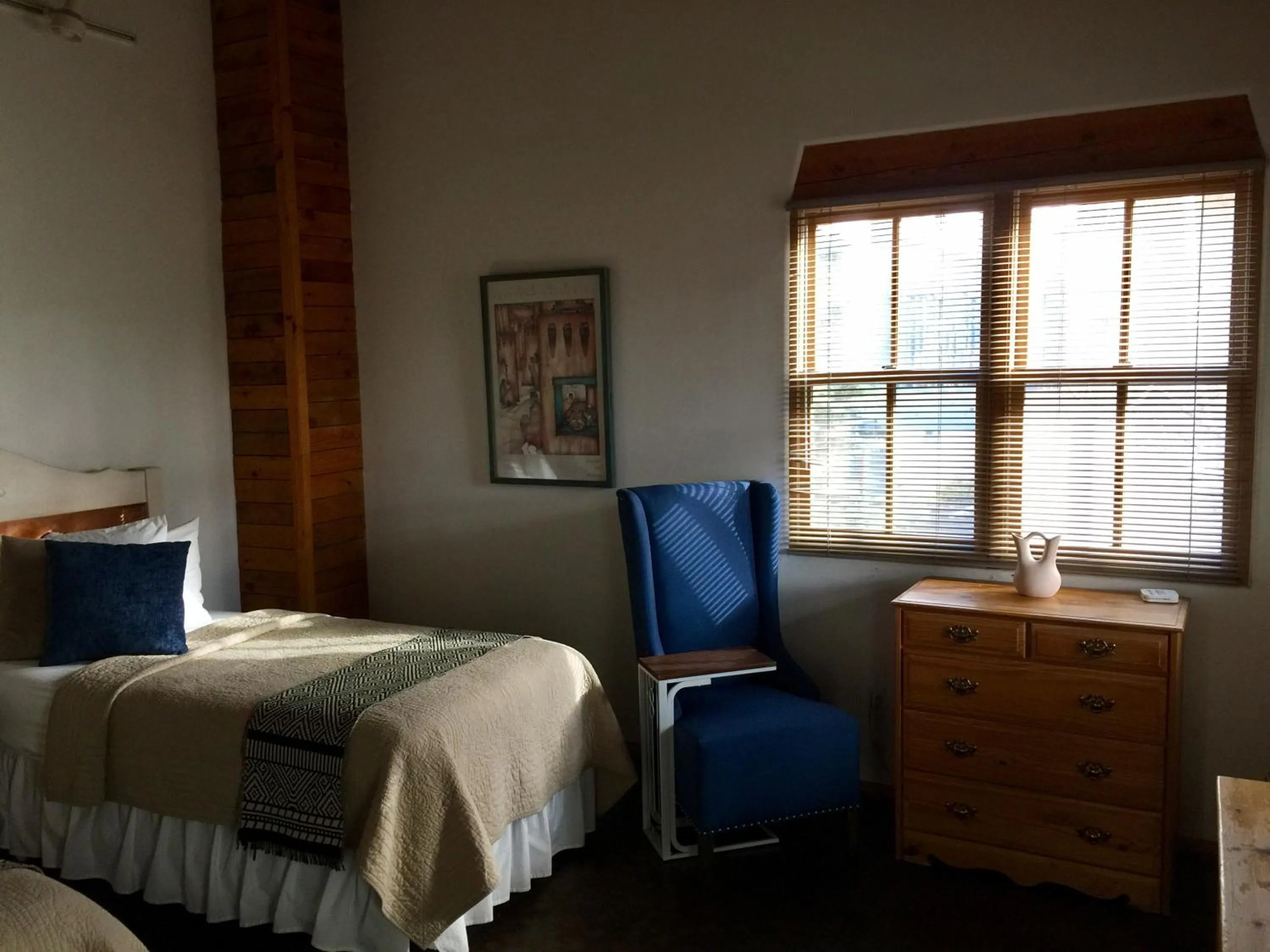 Decorative detail, Bed in Guadalupe Inn