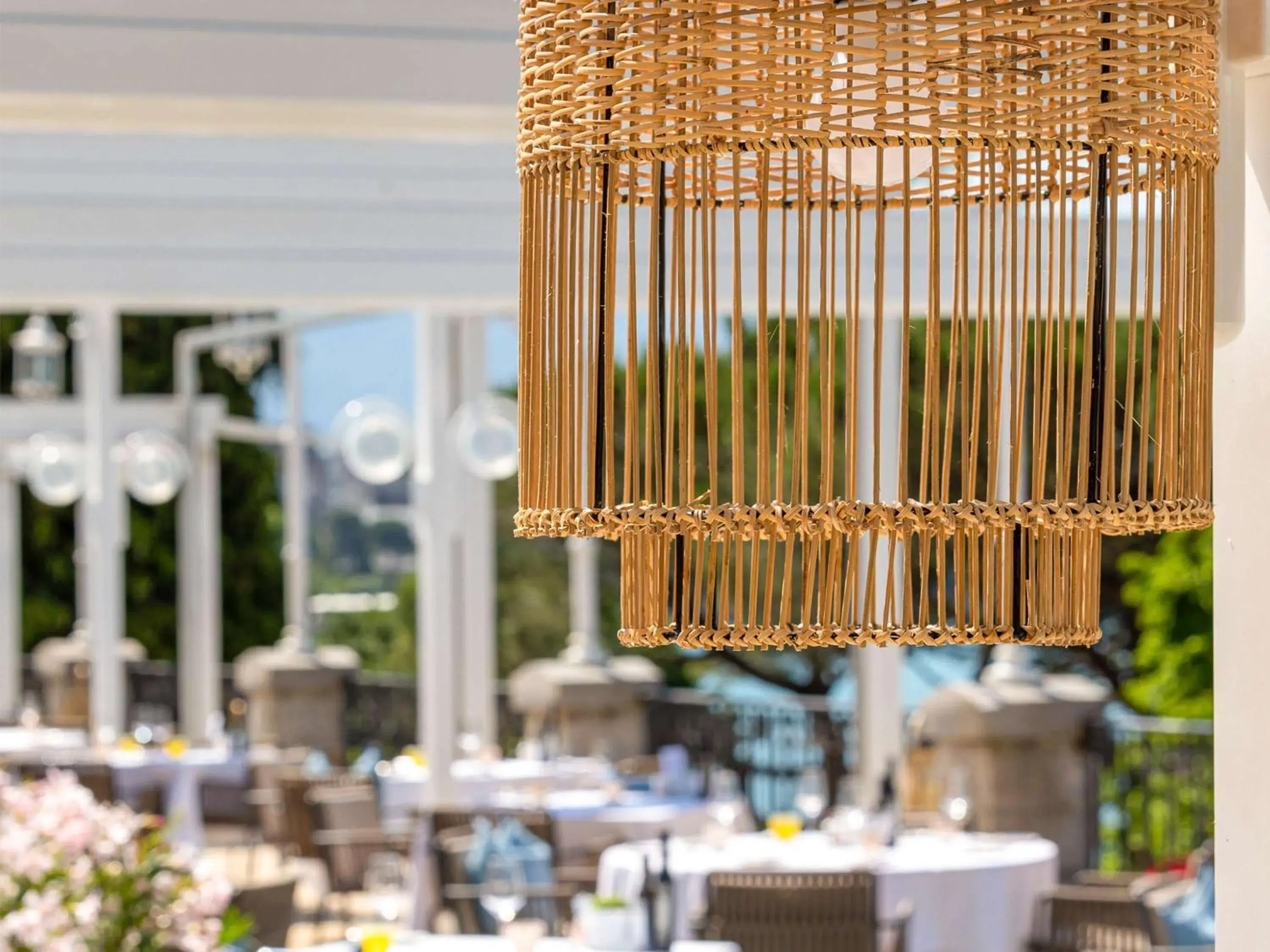 Restaurant/places to eat in Fairmont Le Montreux Palace Restaurant/places to eat in Fairmont Le Montreux Palace