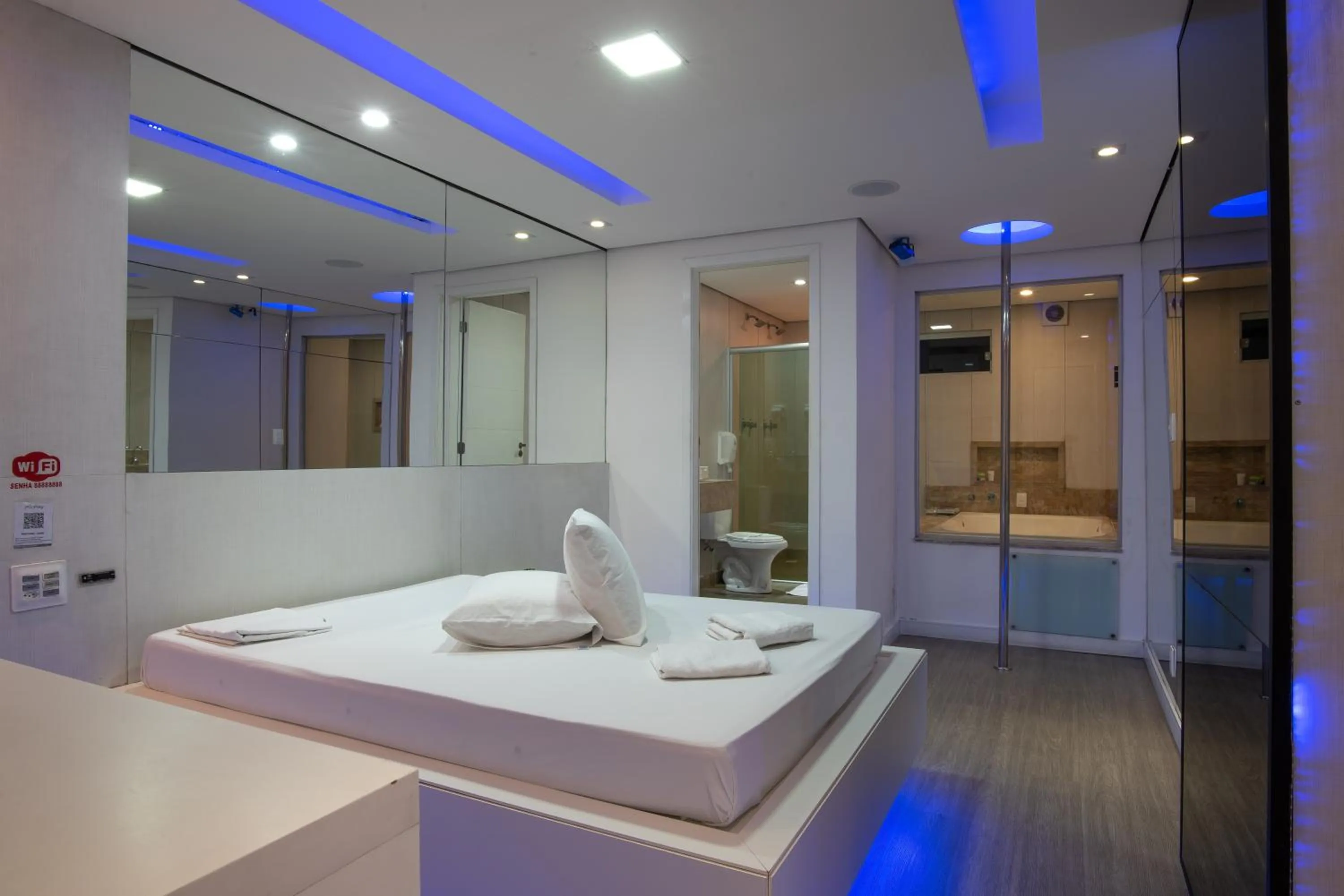 Photo of the whole room in Motel fantasy 4 (adult Only)