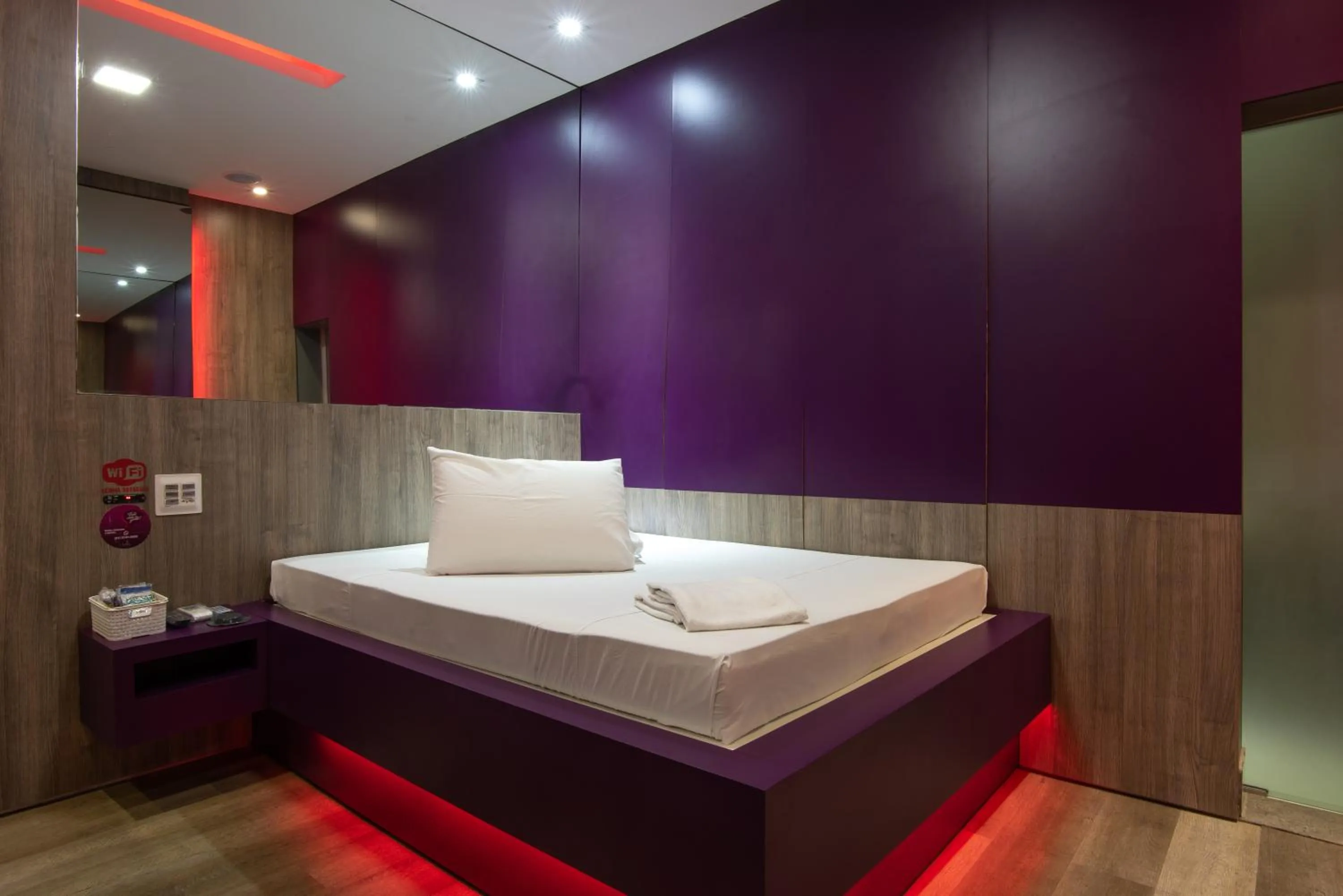 Bed in Motel fantasy 4 (adult Only)