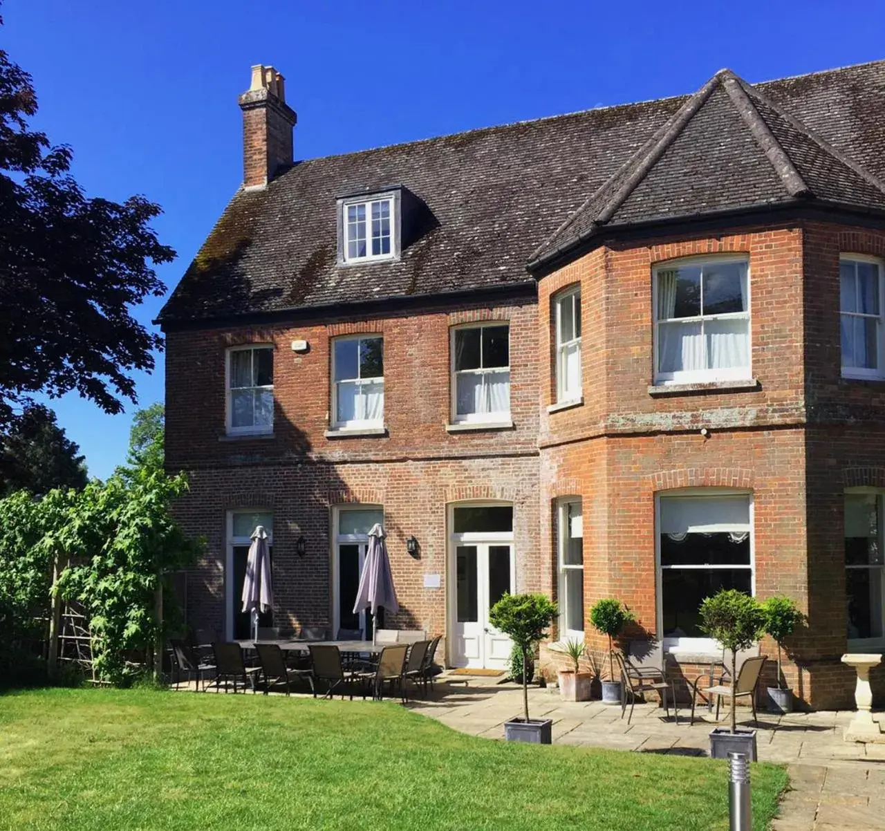 Substantial 6 bed House in Christchurch Dorset Substantial 6 bed House in Christchurch Dorset