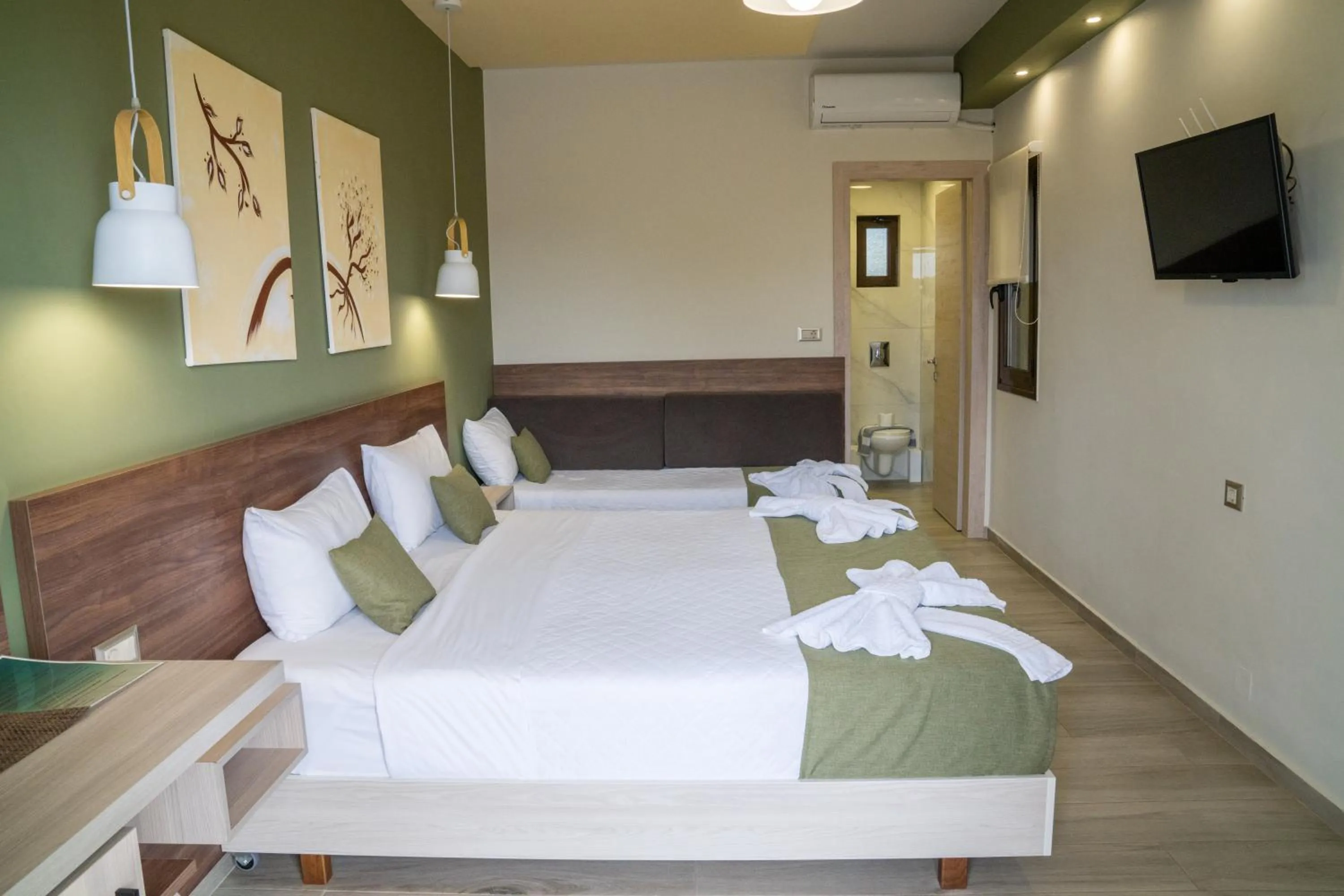 Bedroom, Bed in Lafo Rooms