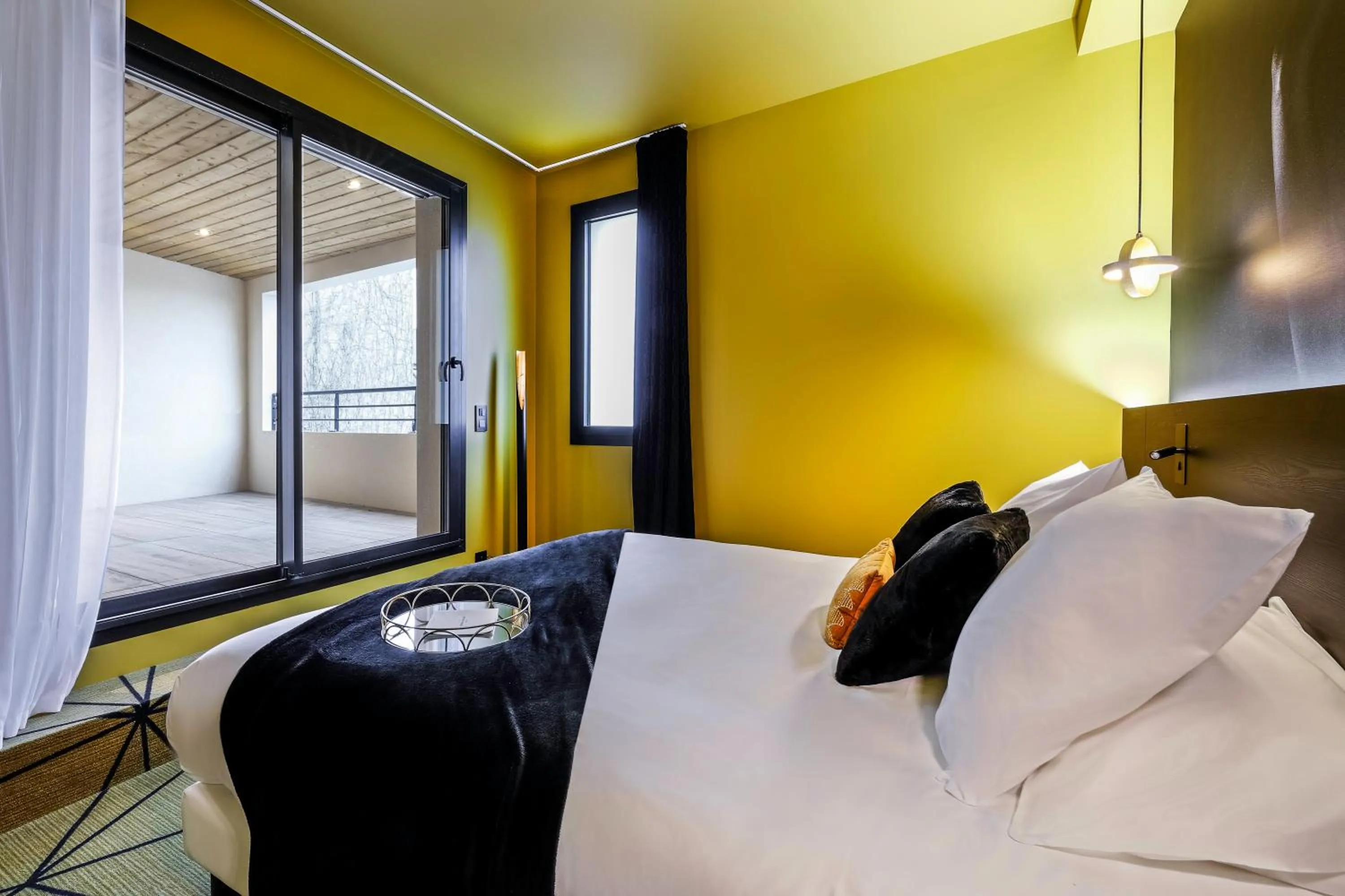 Bed in Hotel Leprince, Best Western Premier Collection