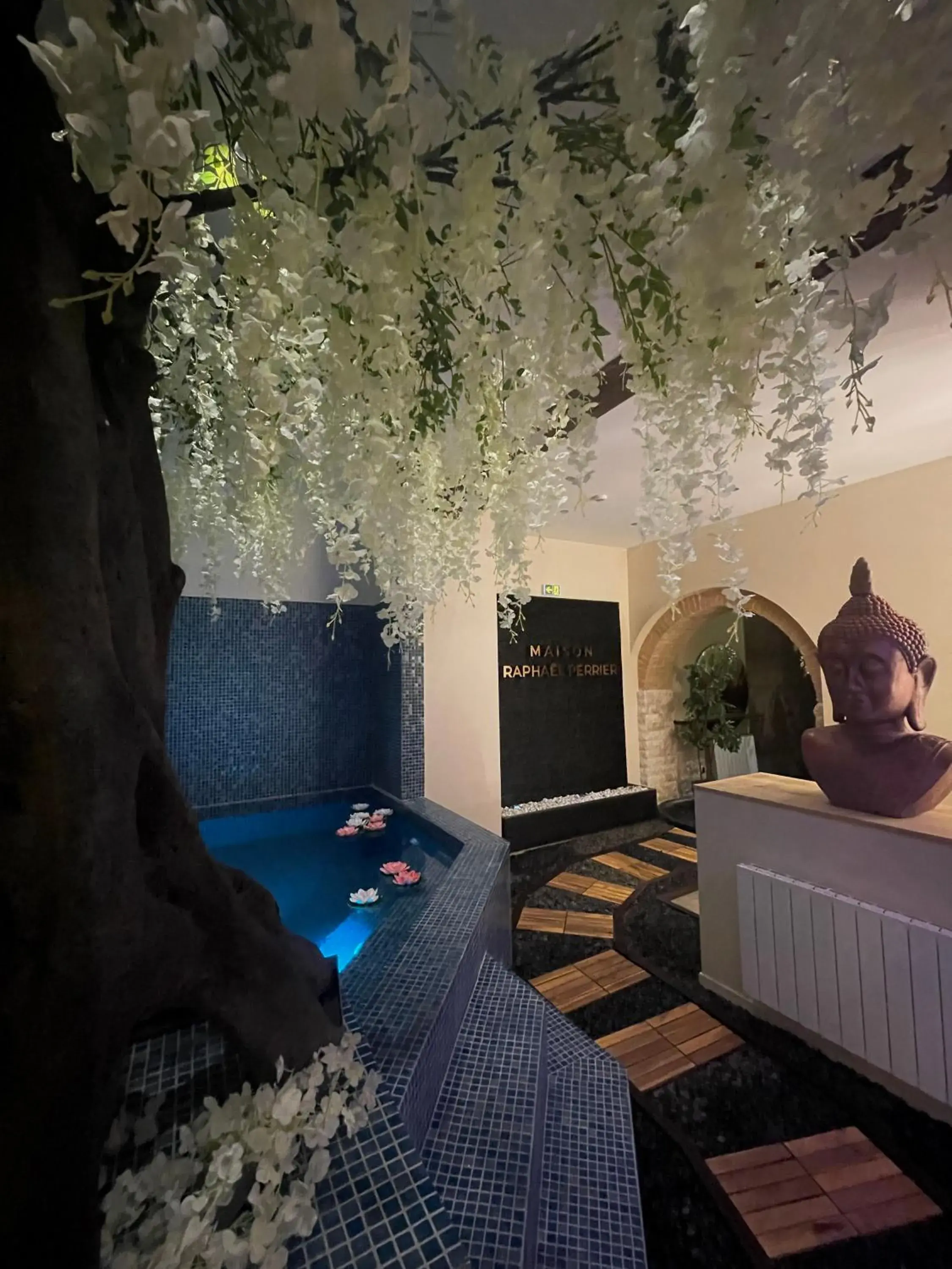 Pool view in Hotel Leprince, Best Western Premier Collection Pool view in Hotel Leprince, Best Western Premier Collection