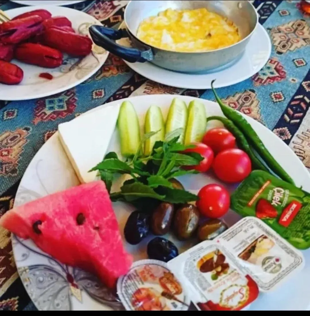 Breakfast in Paradise House