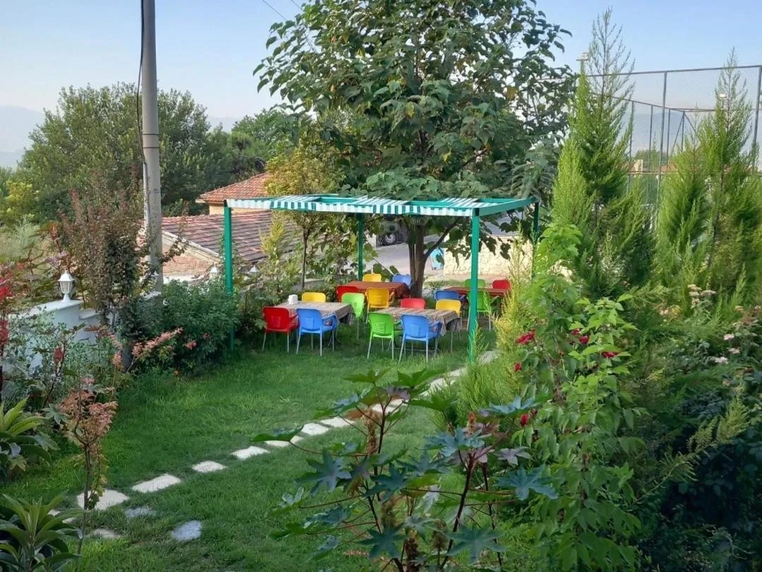 Day in Paradise House