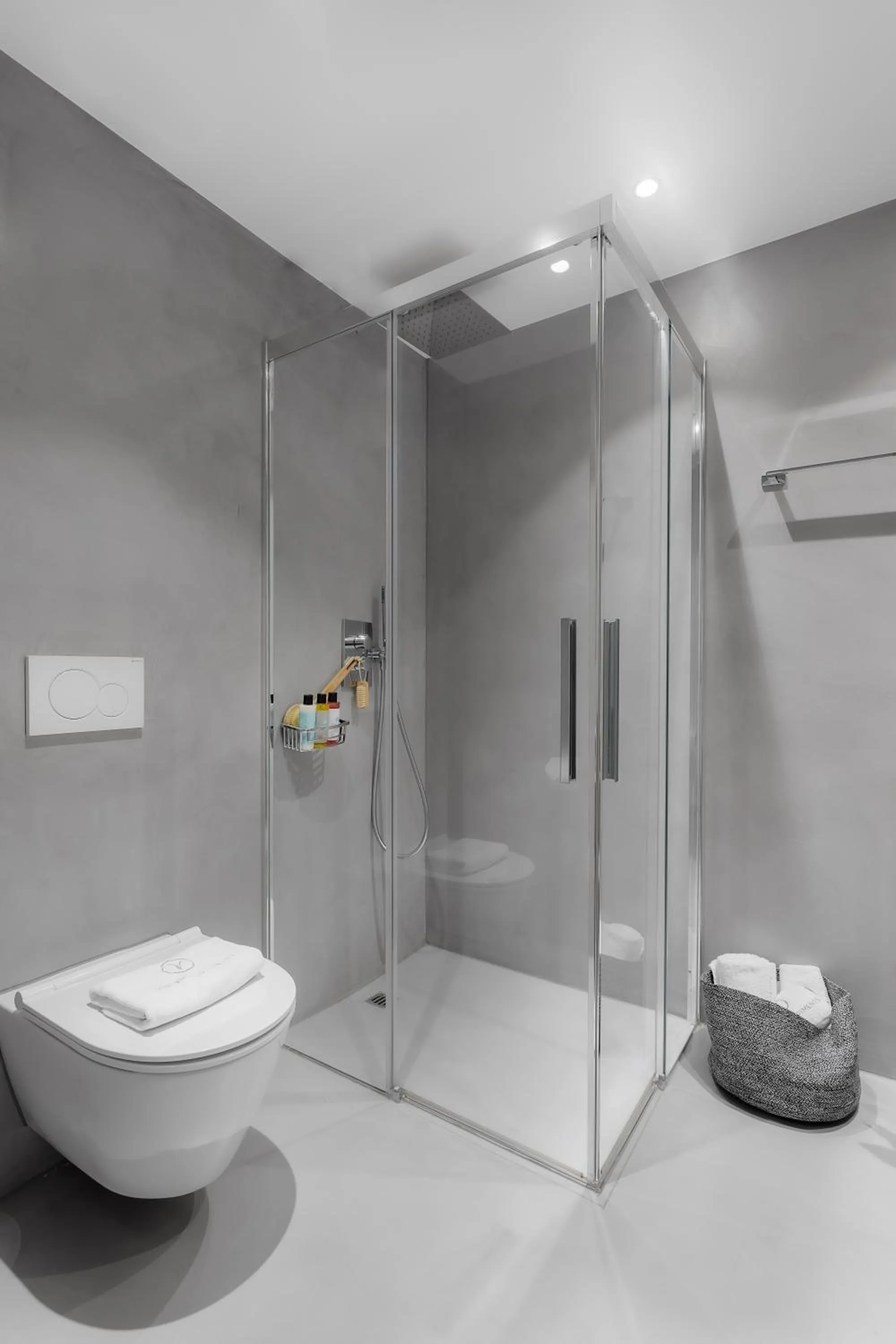 Bathroom in VISIONAPARTMENTS Rue des Communaux - contactless check-in