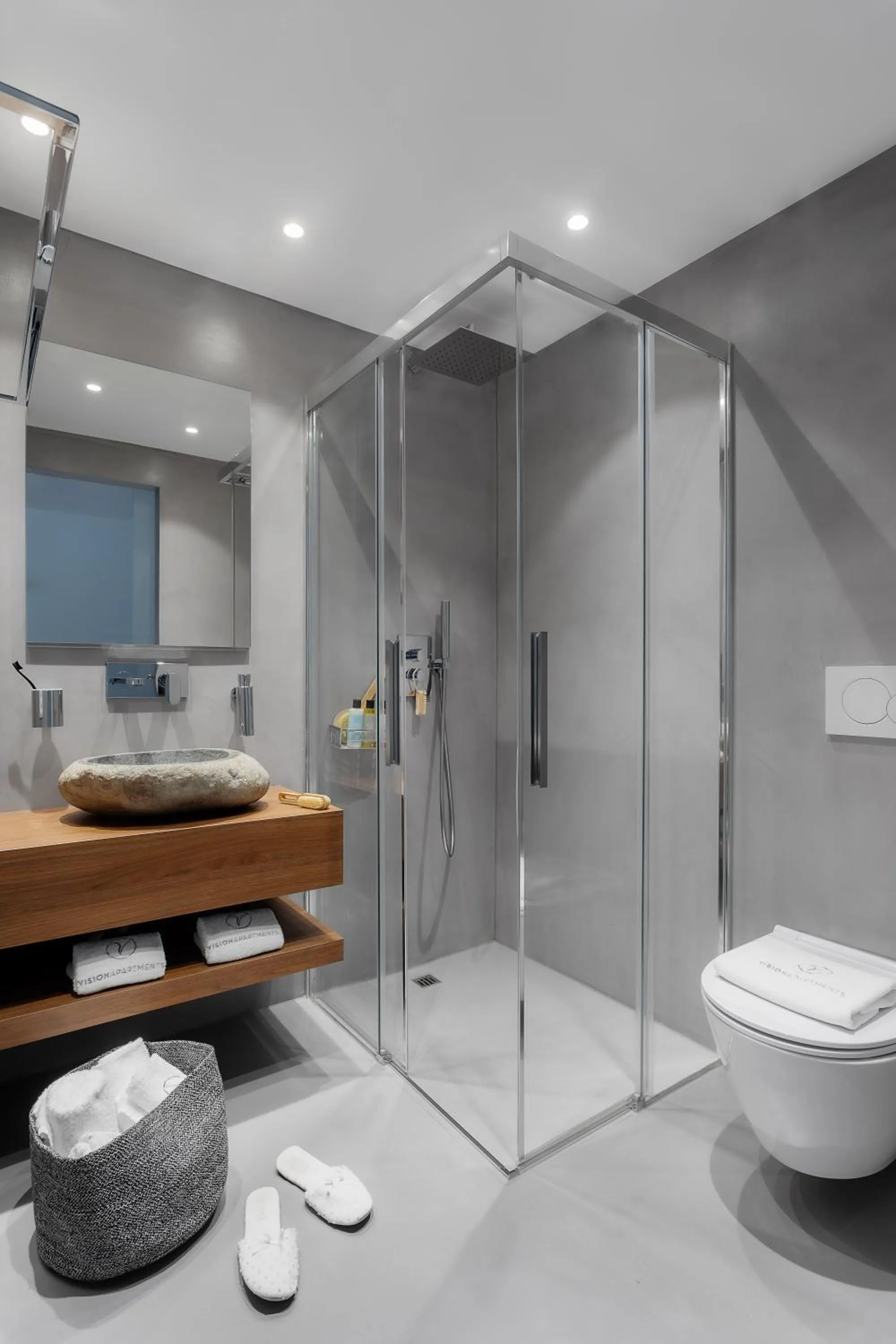 Bathroom in VISIONAPARTMENTS Rue des Communaux - contactless check-in