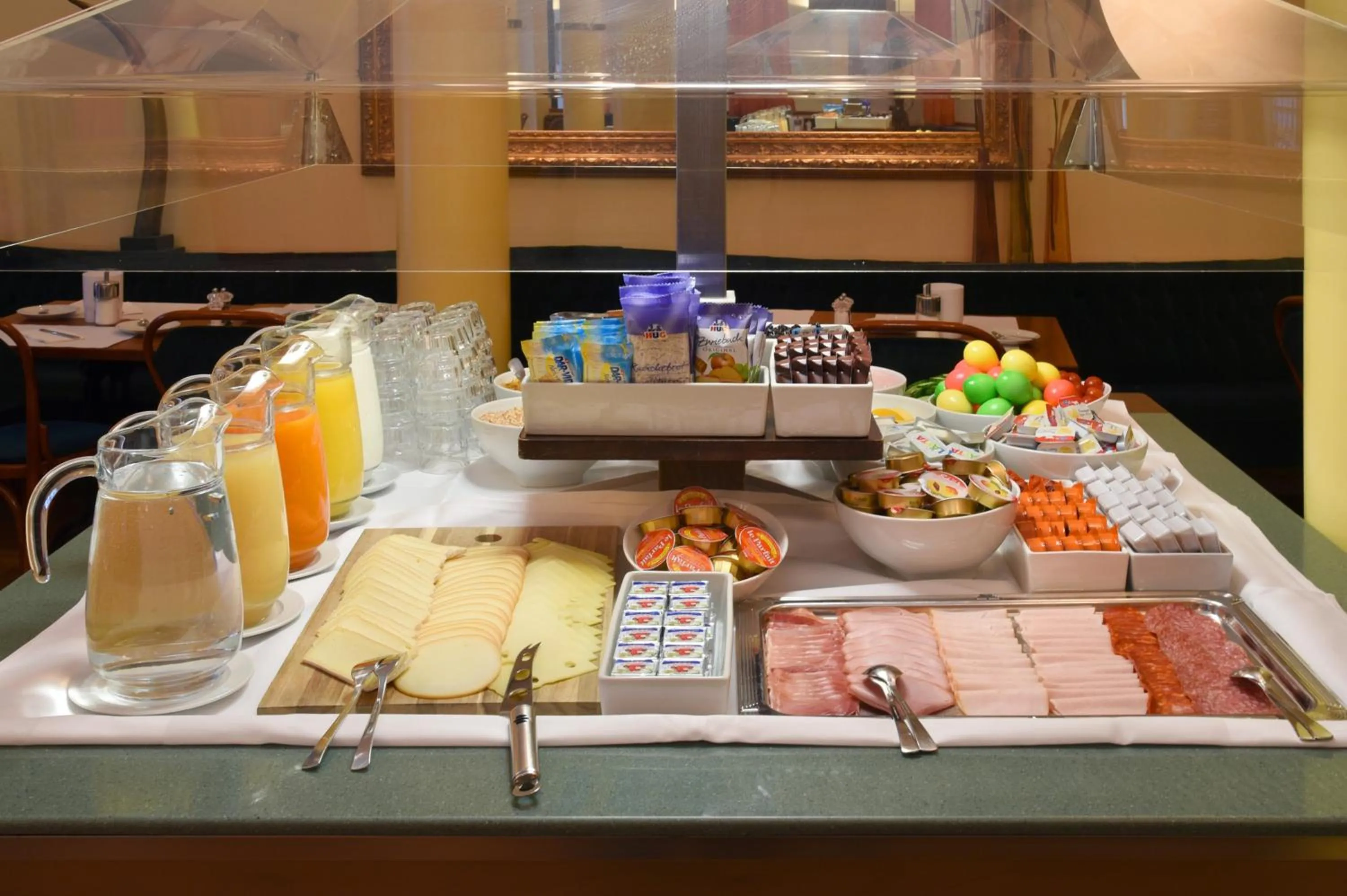 Buffet breakfast in Altstadt Hotel Krone Luzern