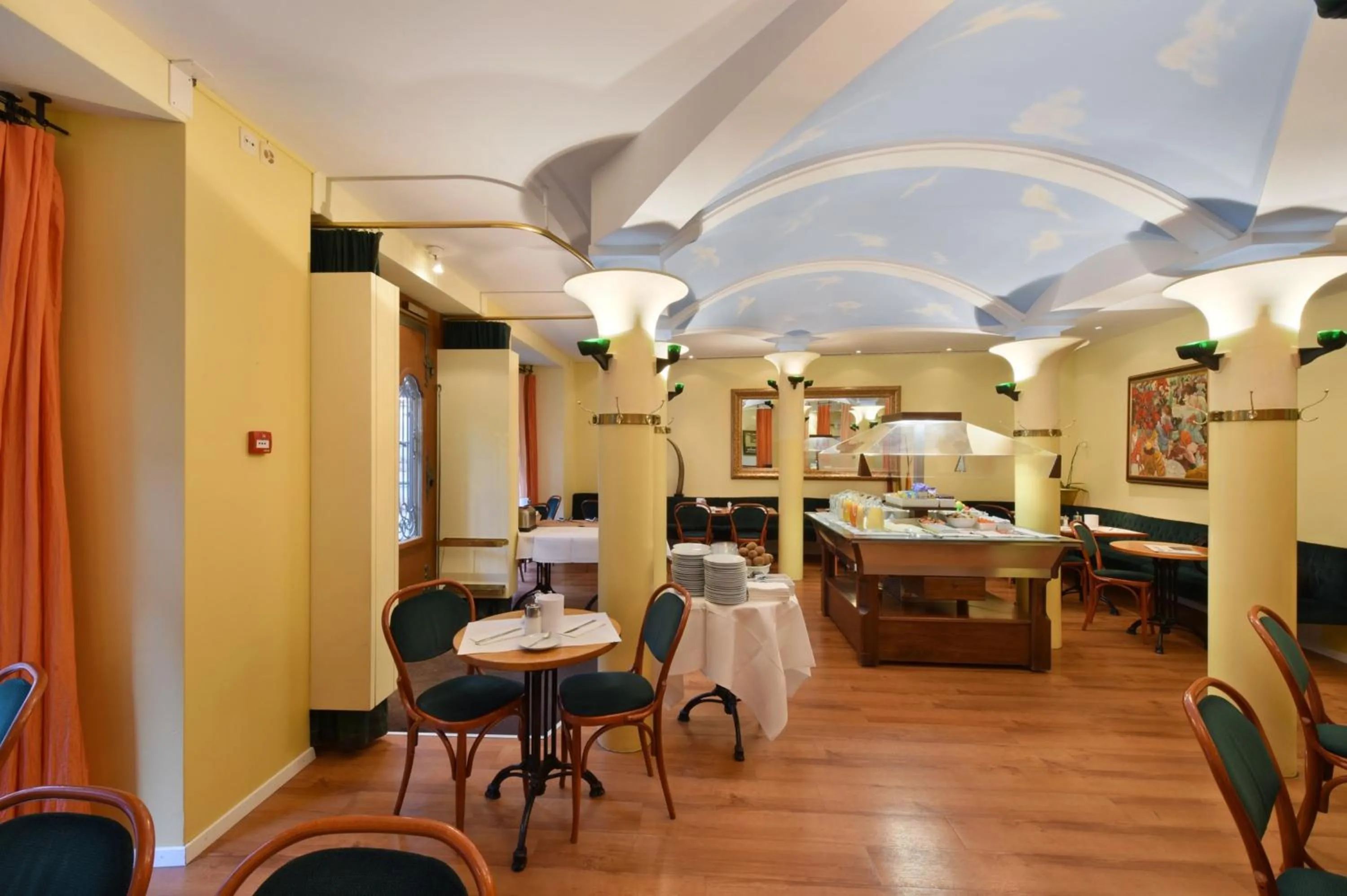 Breakfast in Altstadt Hotel Krone Luzern