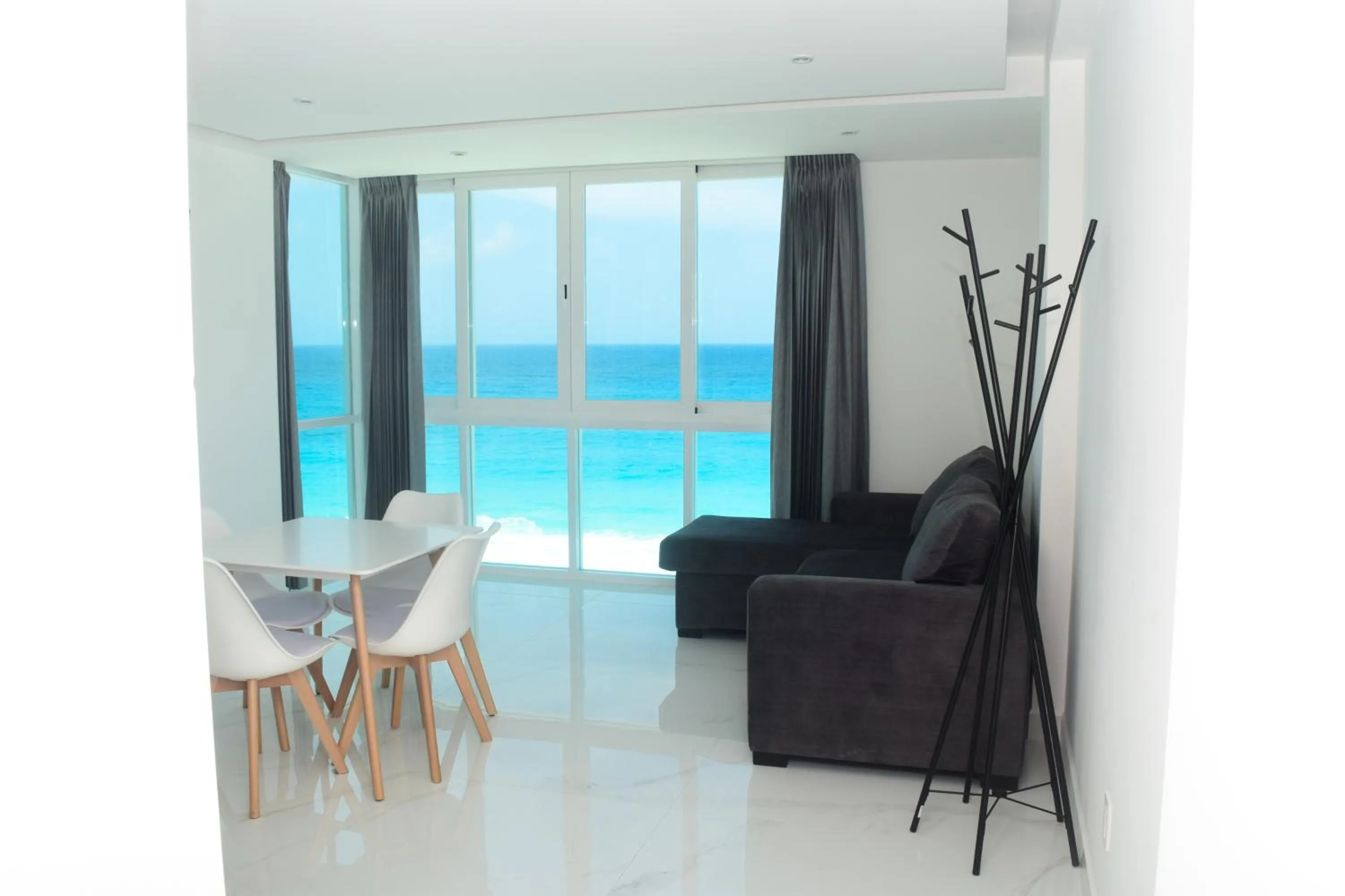 Natural landscape in Nuevo estudio a pie de playa, vistas increibles, alberca, gym jacuzi, seguridad, 3503