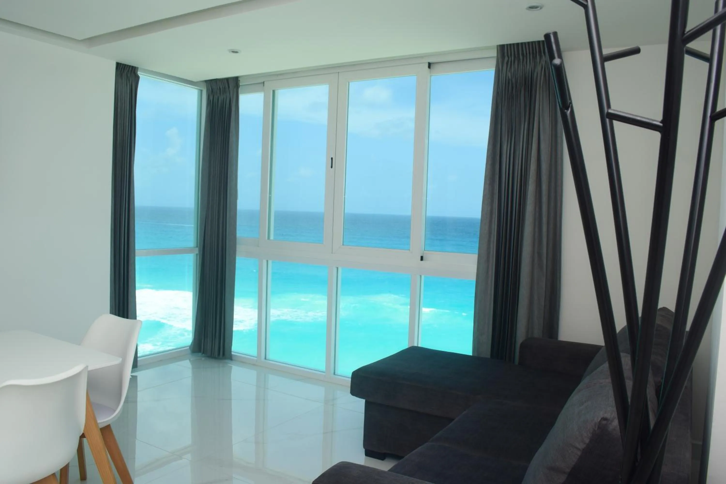 Natural landscape in Nuevo estudio a pie de playa, vistas increibles, alberca, gym jacuzi, seguridad, 3503