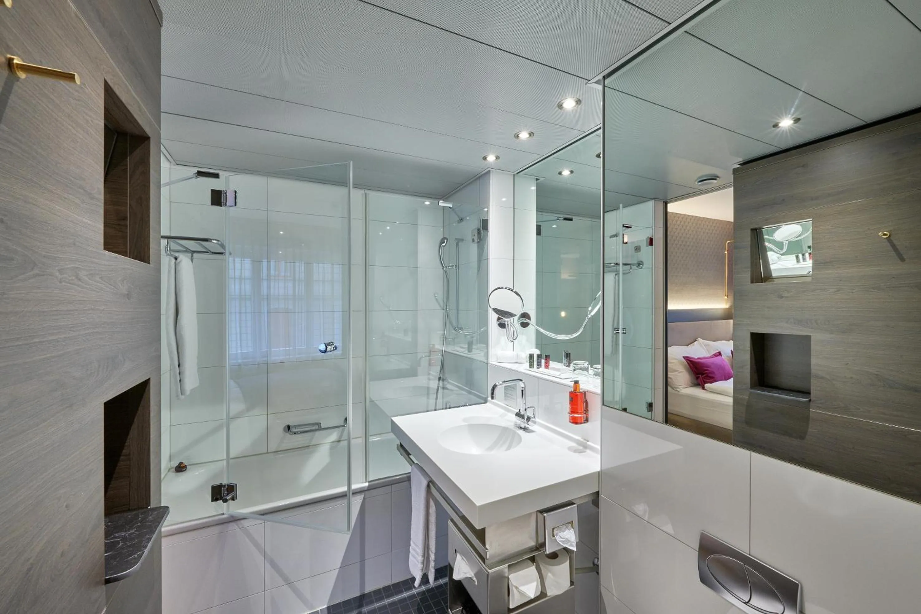 Bathroom in Boutique Hotel Seefeld