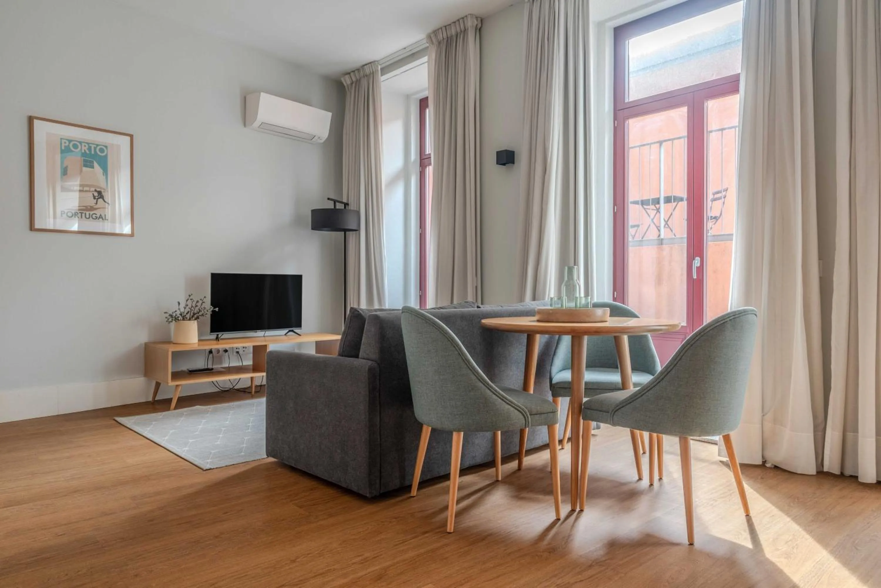 TV and multimedia in Uma Formosa Apartments