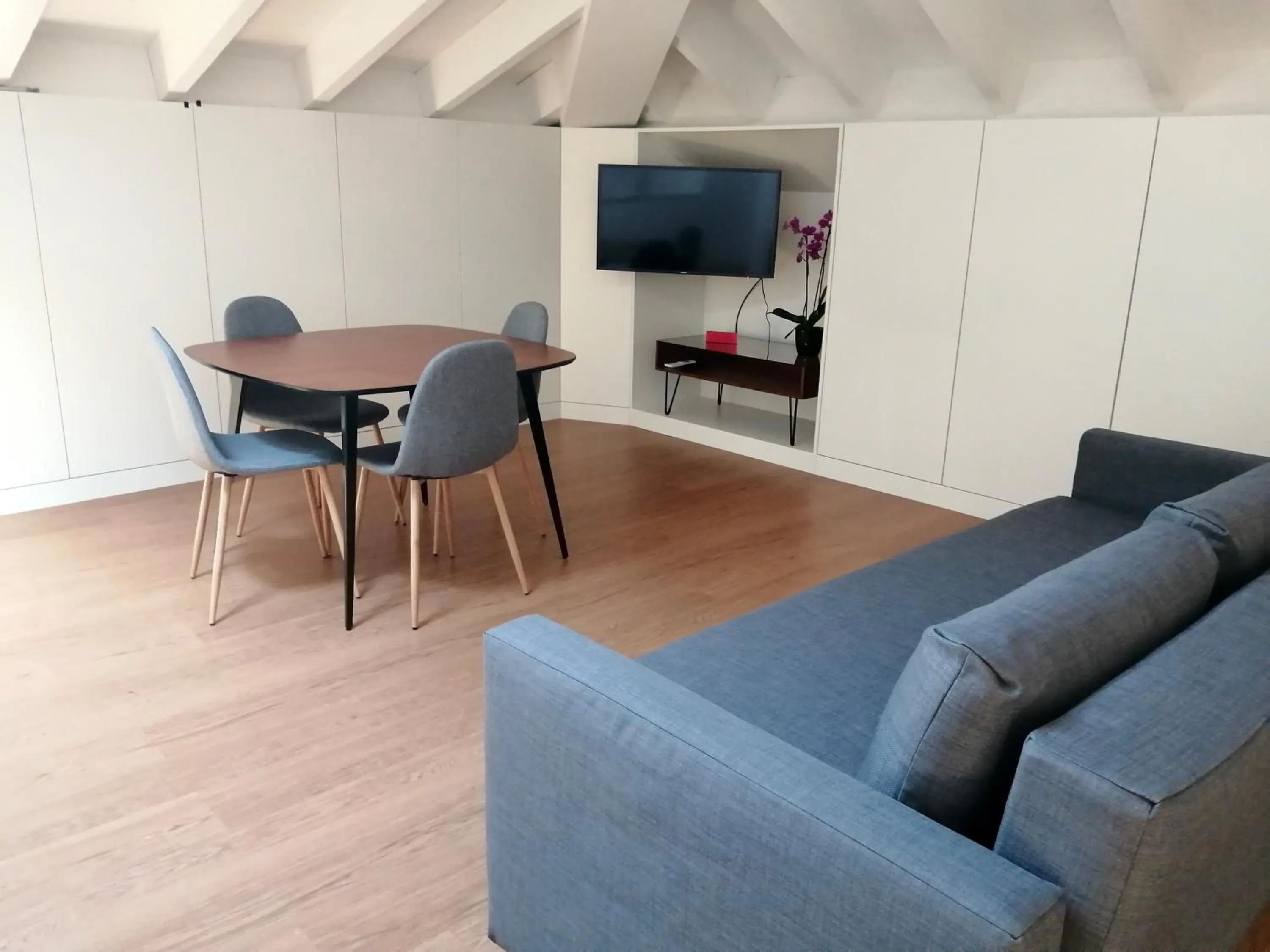 TV and multimedia in Uma Formosa Apartments