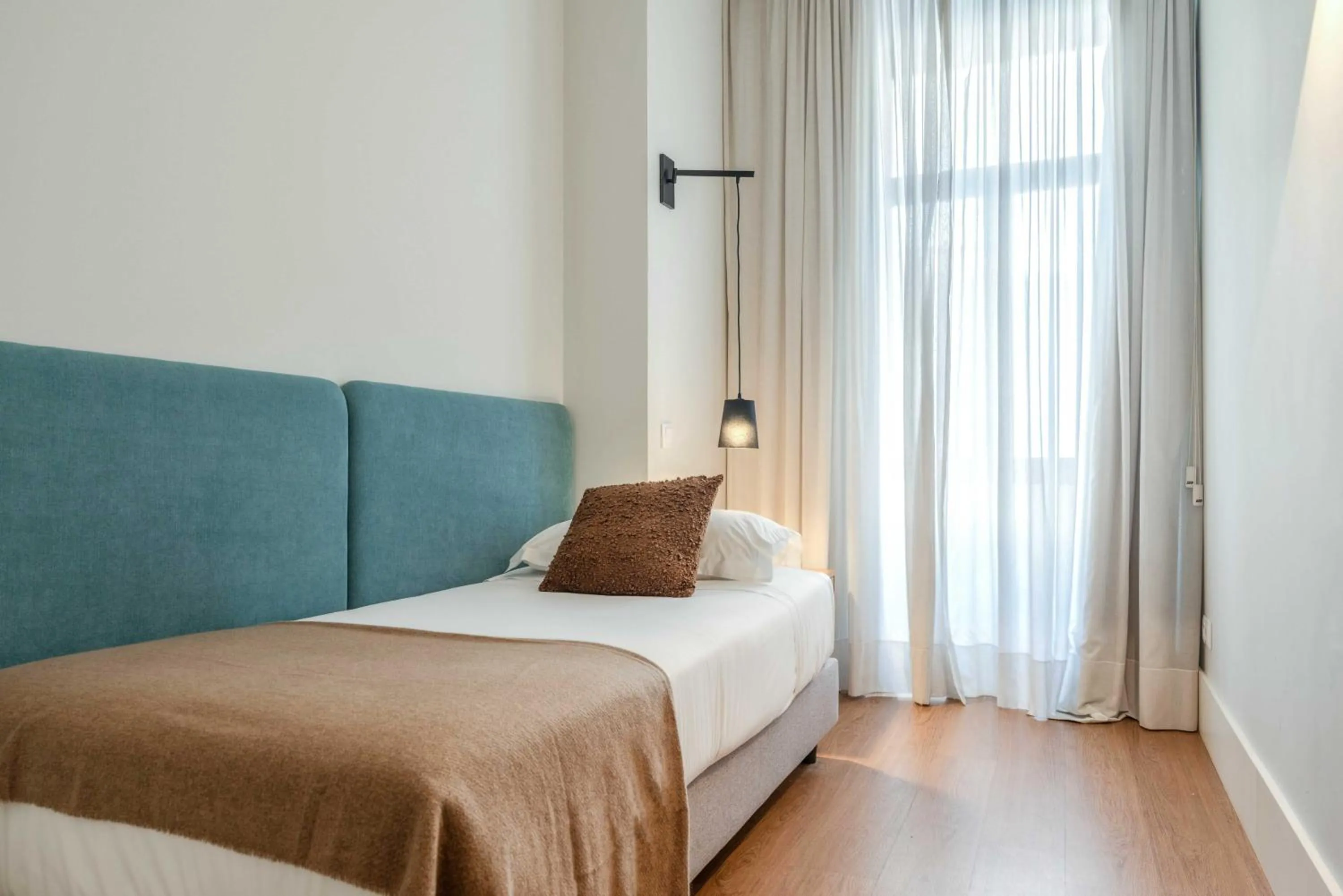 Bedroom, Bed in Uma Formosa Apartments