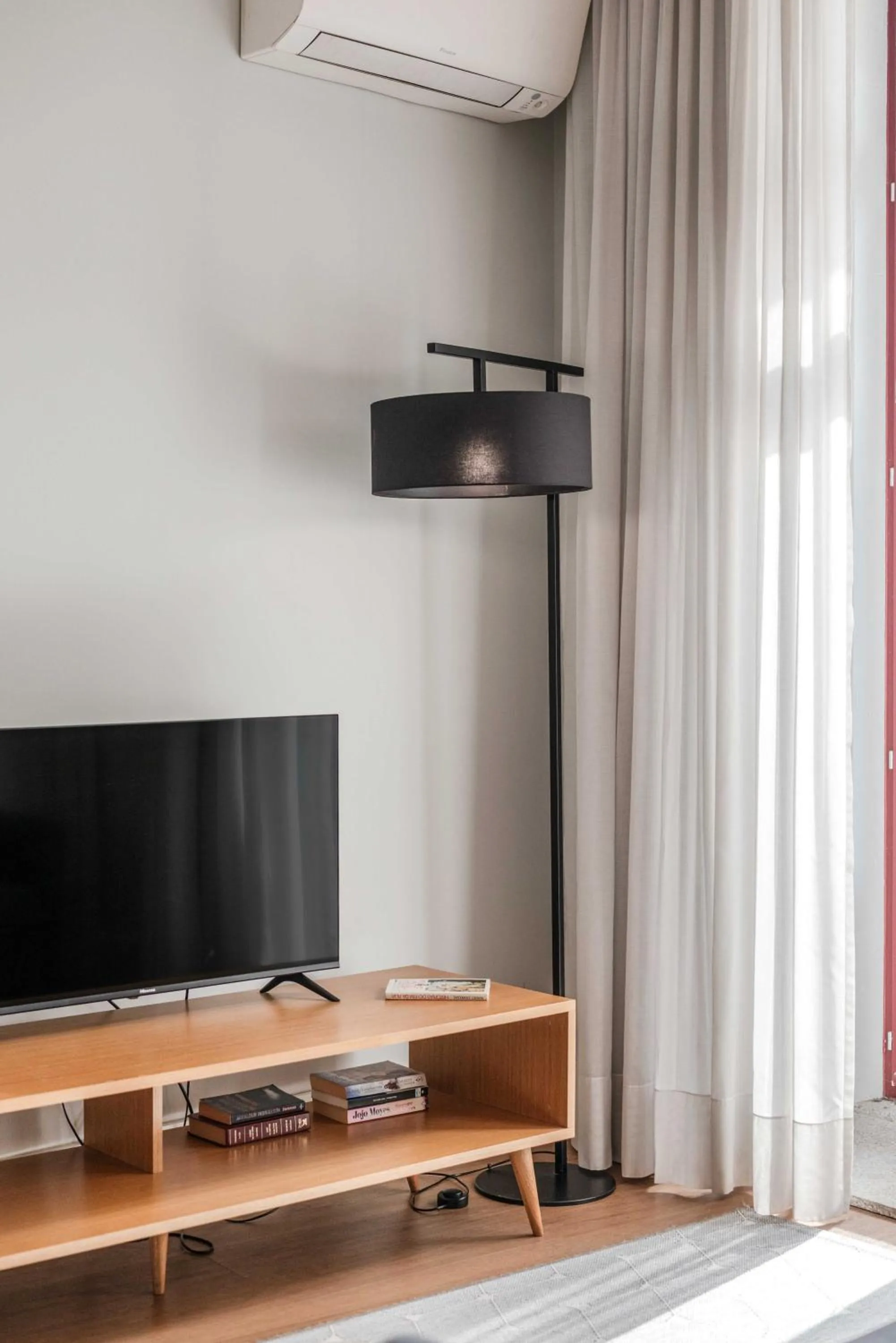 TV and multimedia in Uma Formosa Apartments