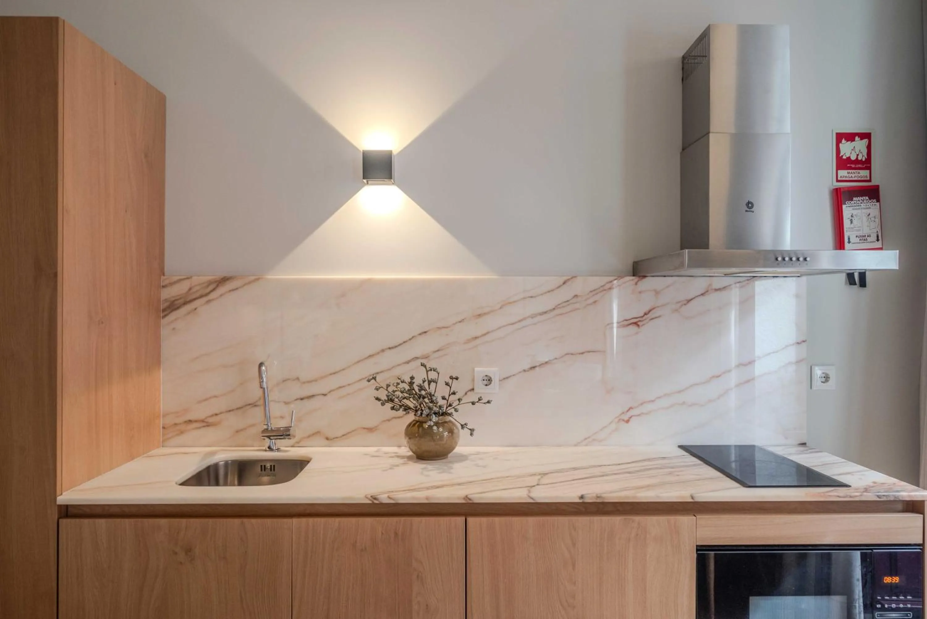 Kitchen or kitchenette in Uma Formosa Apartments