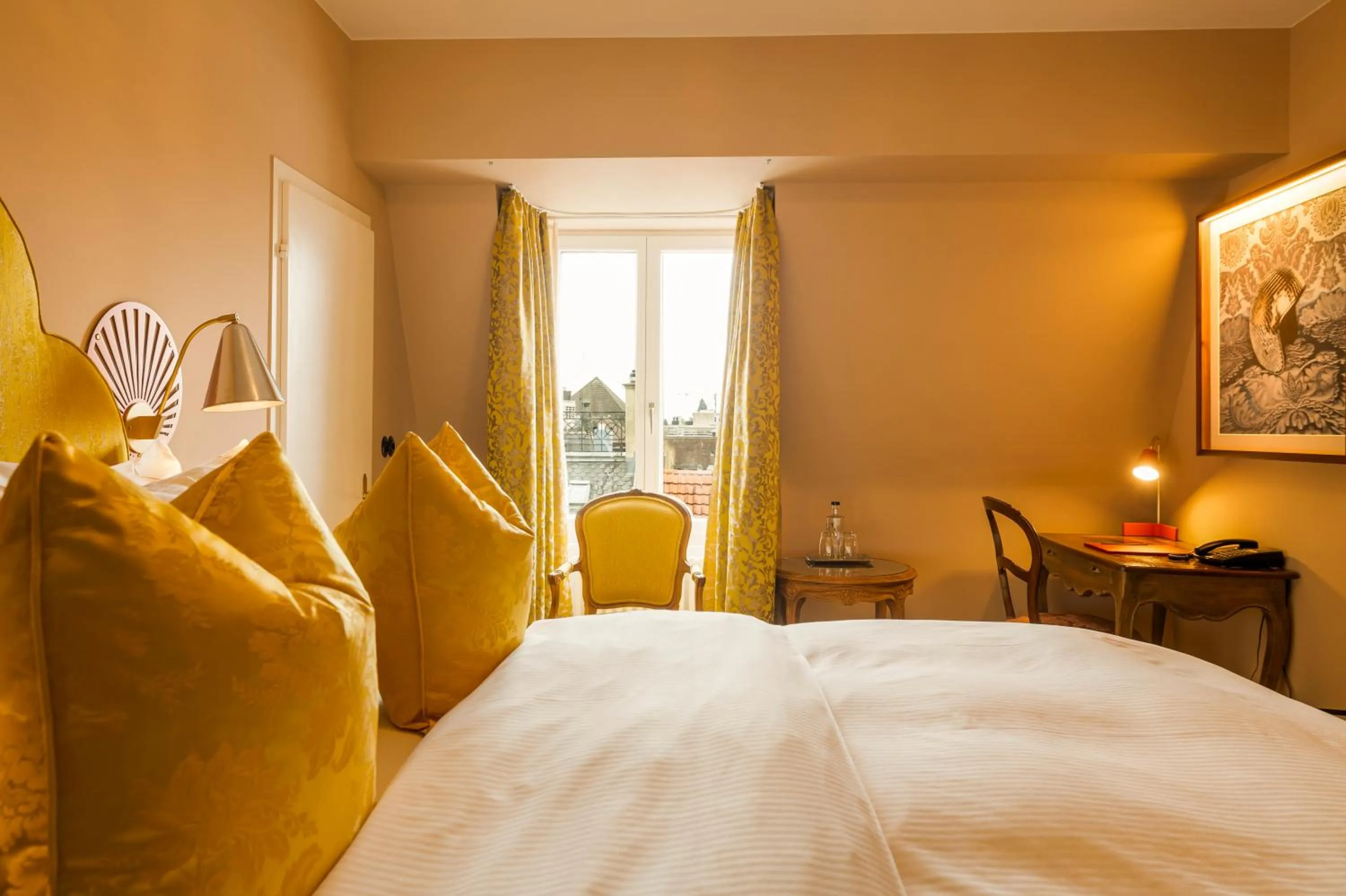 Double Room with Queen Size Bed - single occupancy in Hotel Europe