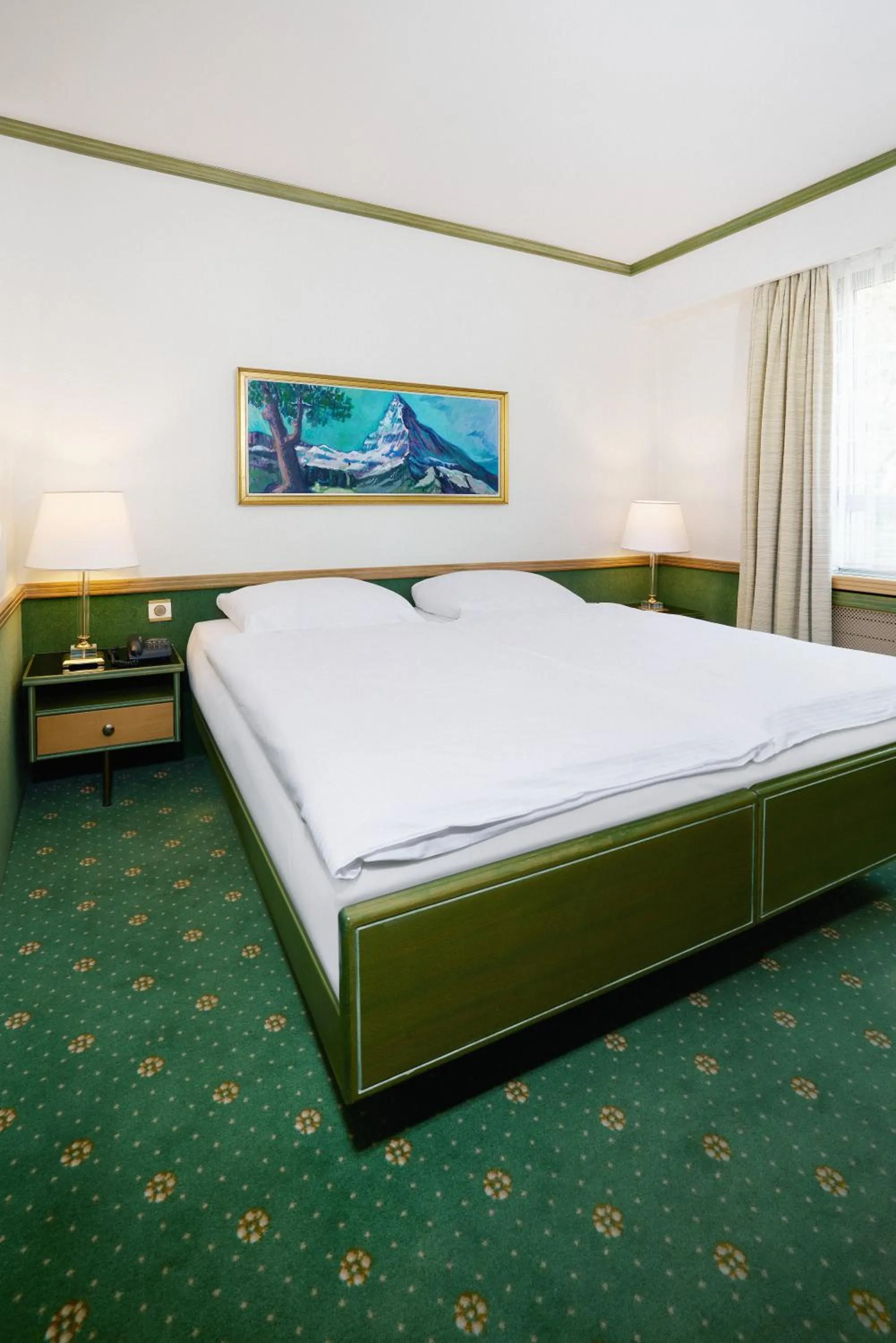 Bed in Hotel Arlette beim Hauptbahnhof