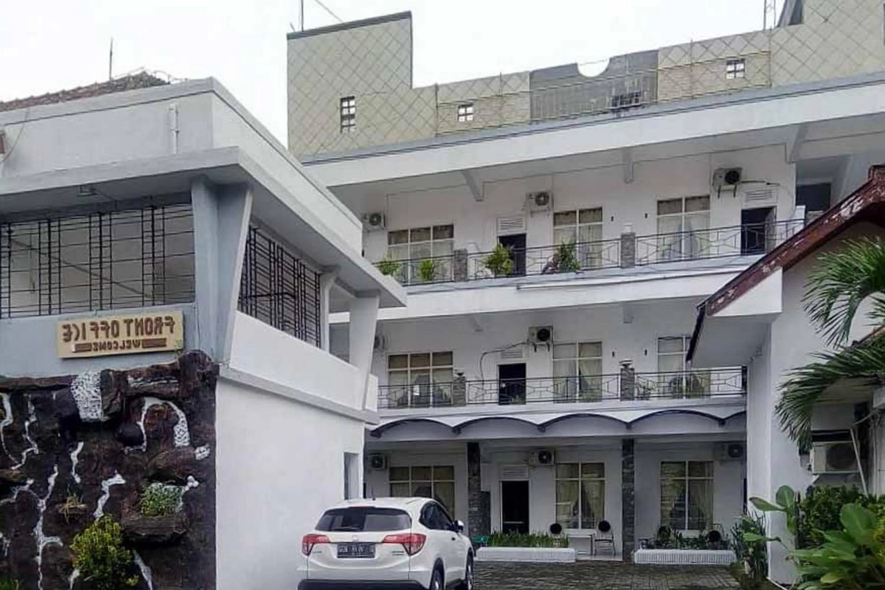 RedDoorz Syariah @ Hotel Kencana Tasikmalaya