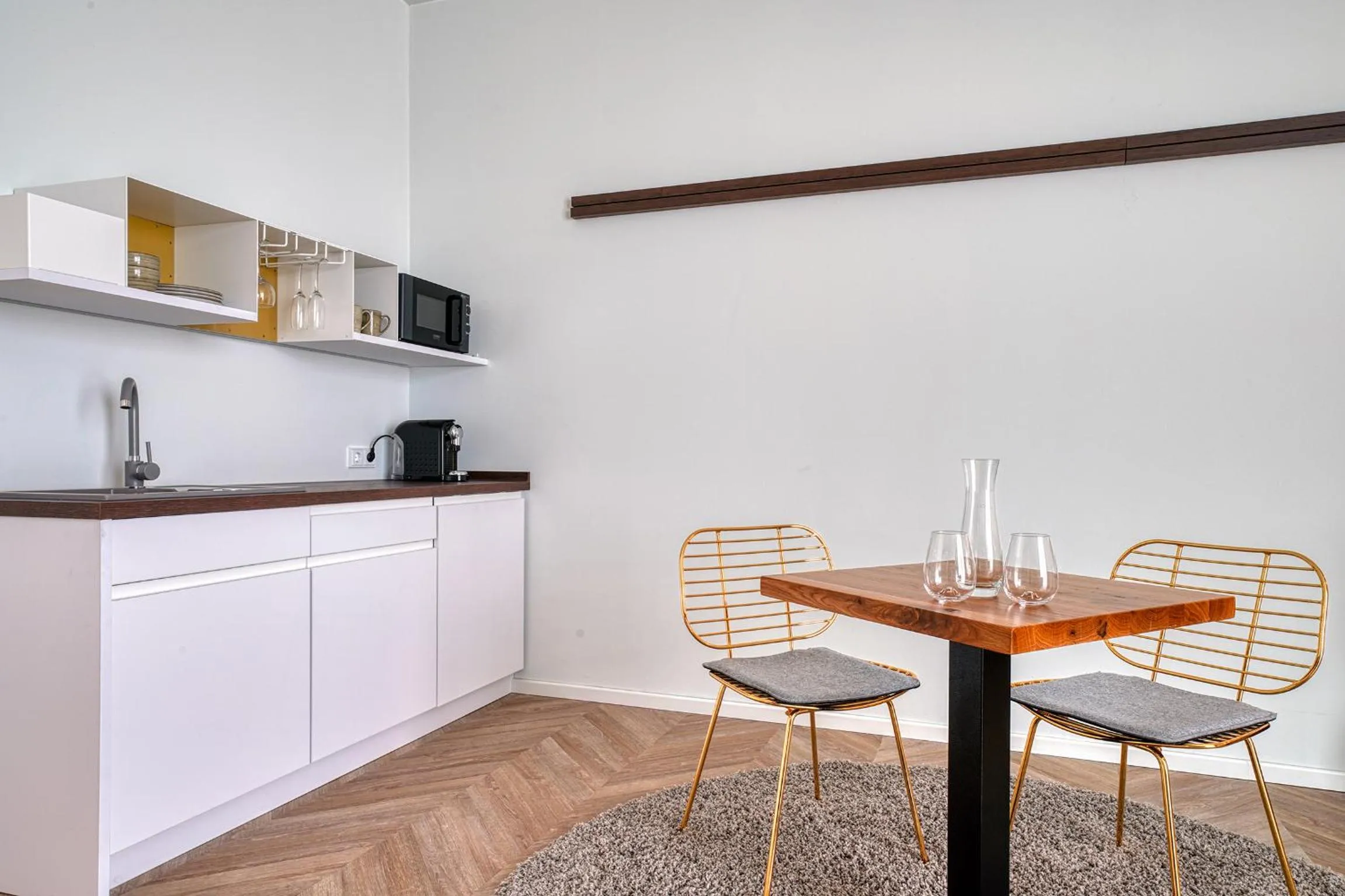 Photo of the whole room in NinetyNine Augsburg