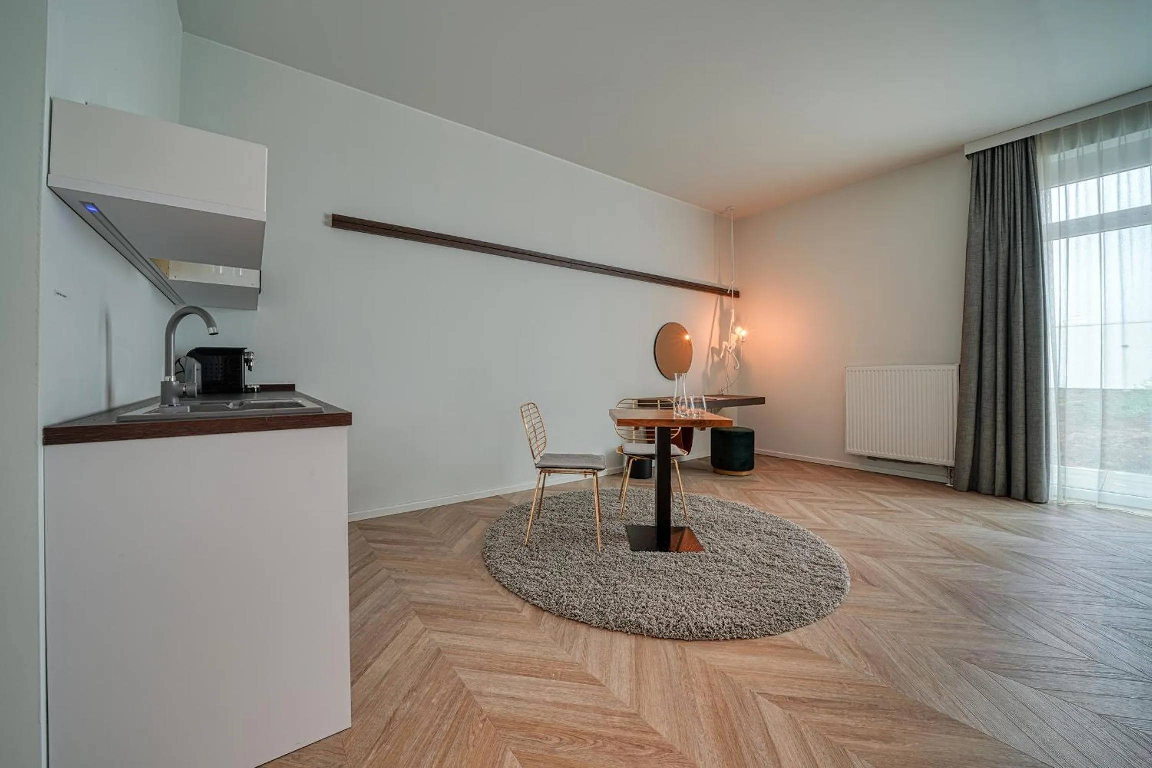 Photo of the whole room in NinetyNine Augsburg