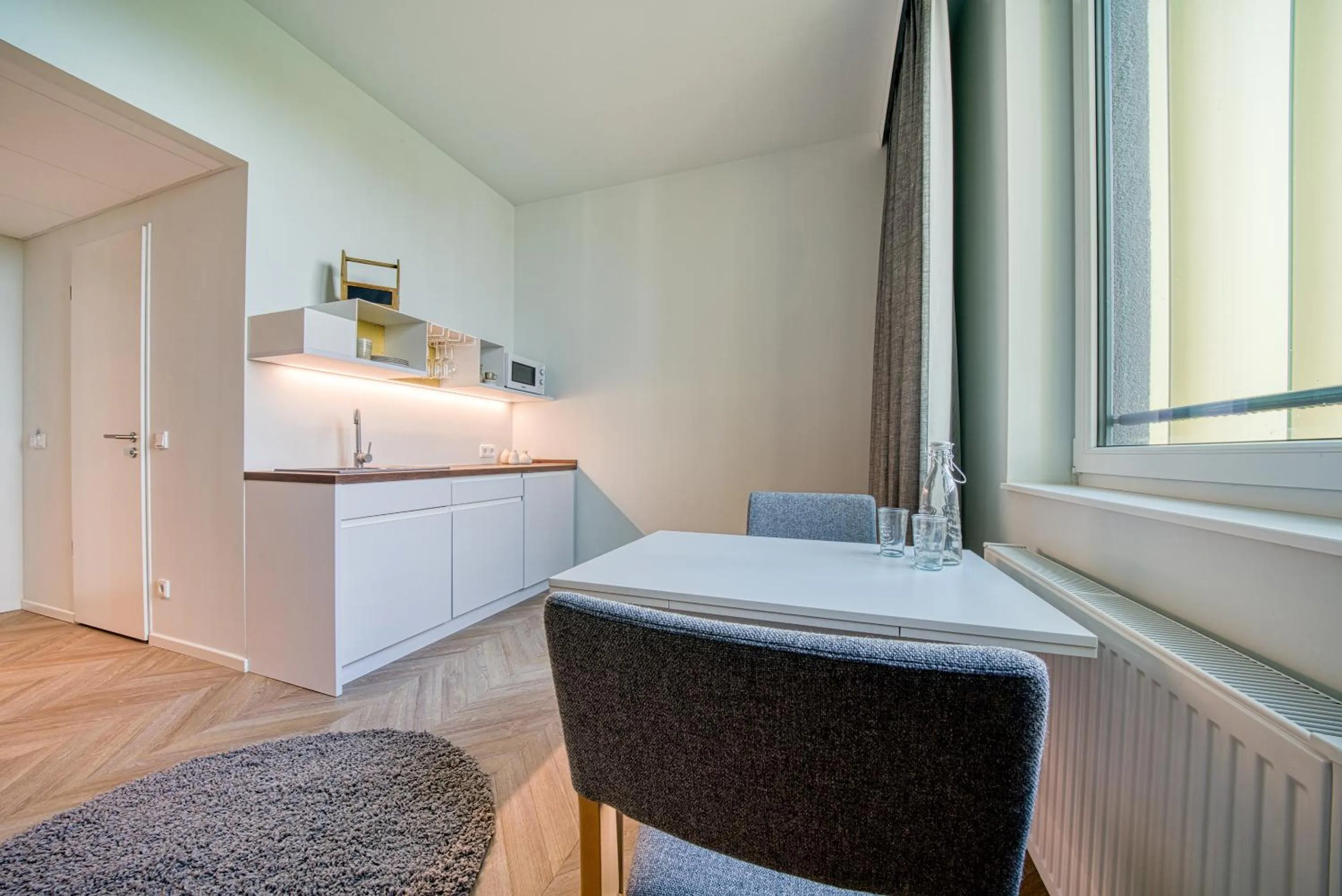 Photo of the whole room in NinetyNine Augsburg